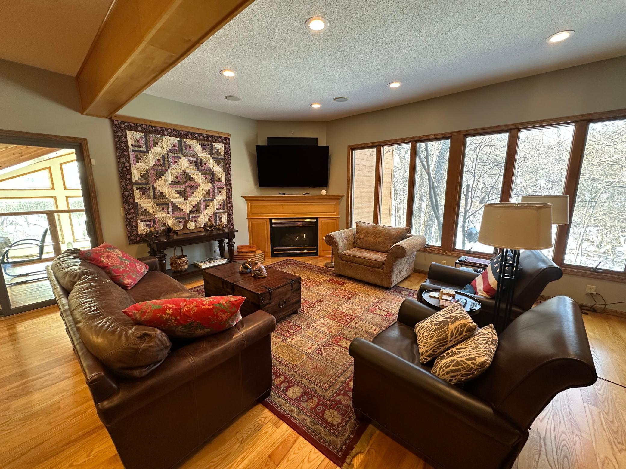 7641 Long Lake Road Property Photo 8