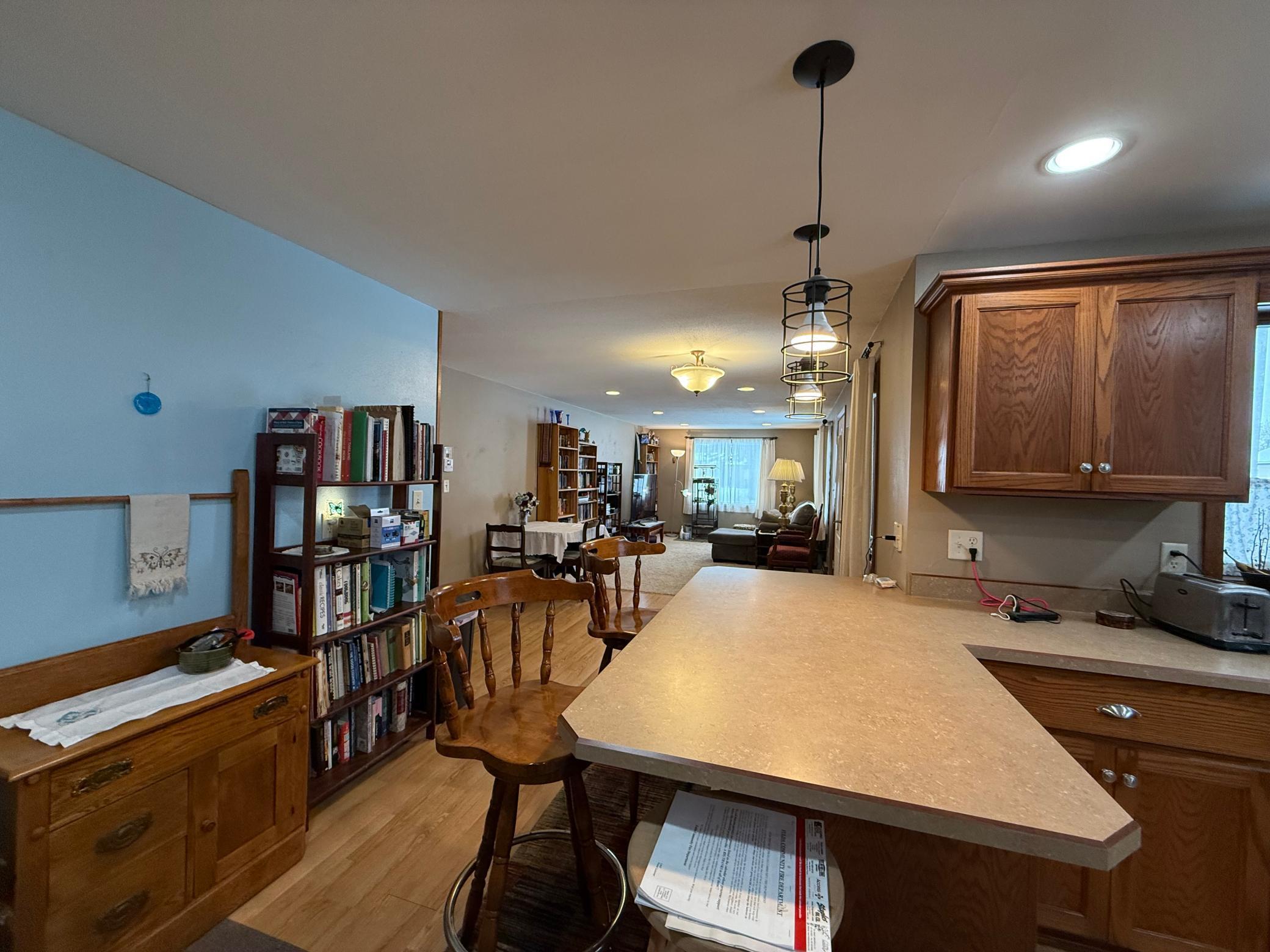 208 4th Street Property Photo 9