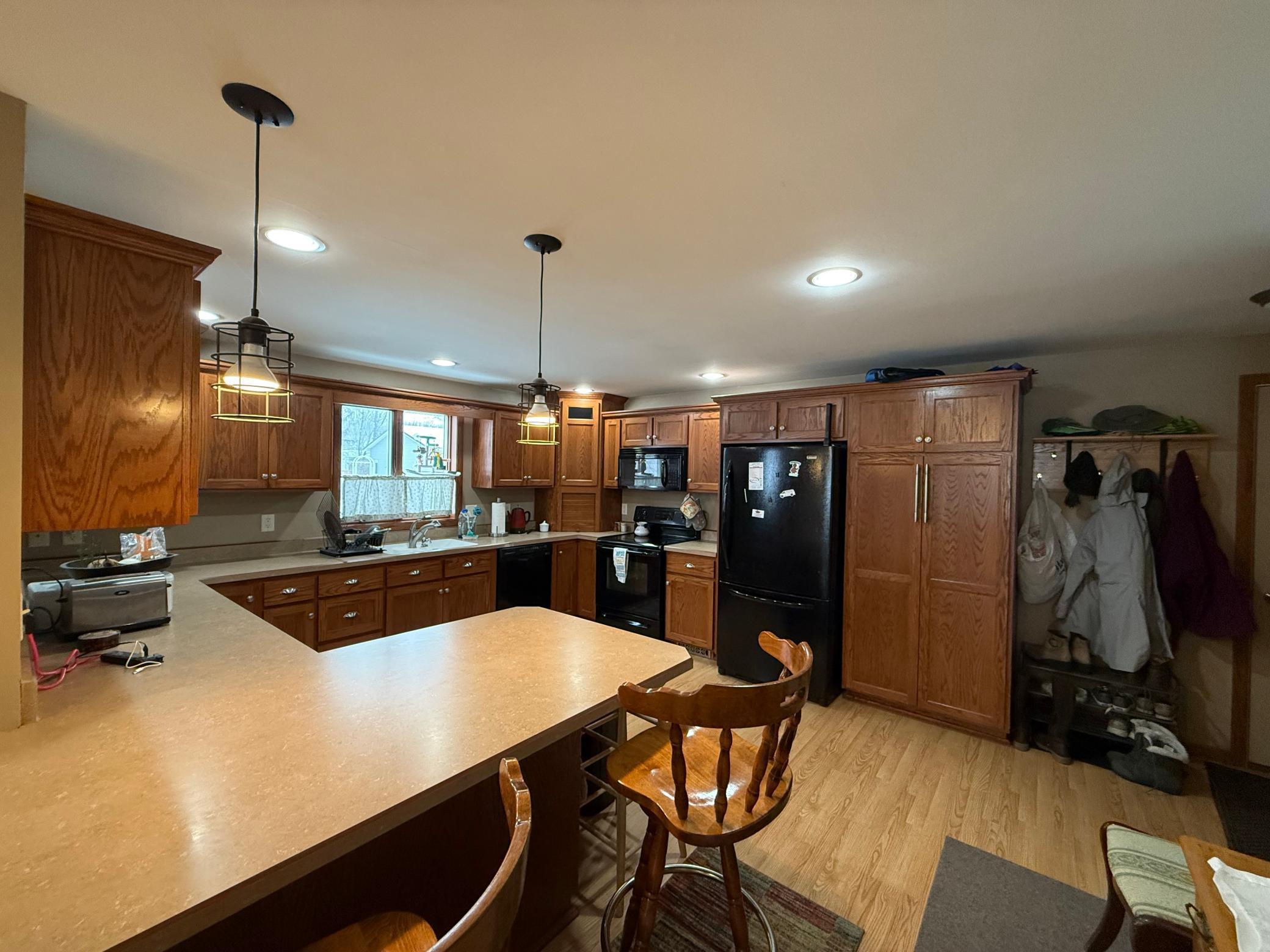 208 4th Street Property Photo 11