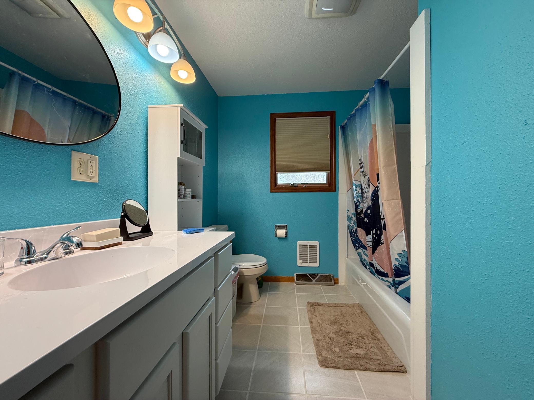 208 4th Street Property Photo 17
