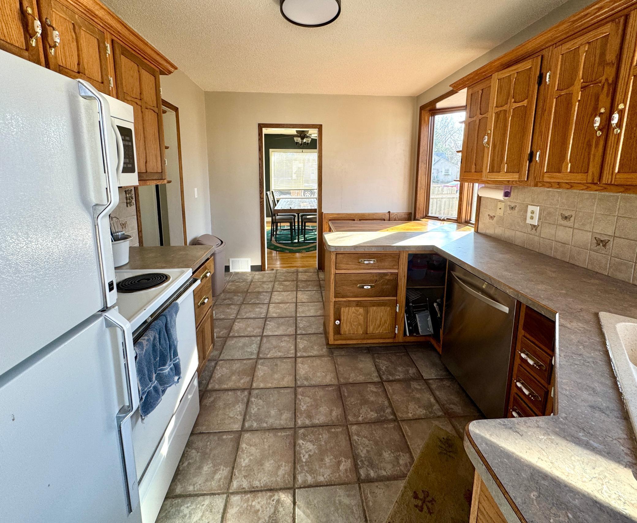 702 9th Street Property Photo 12