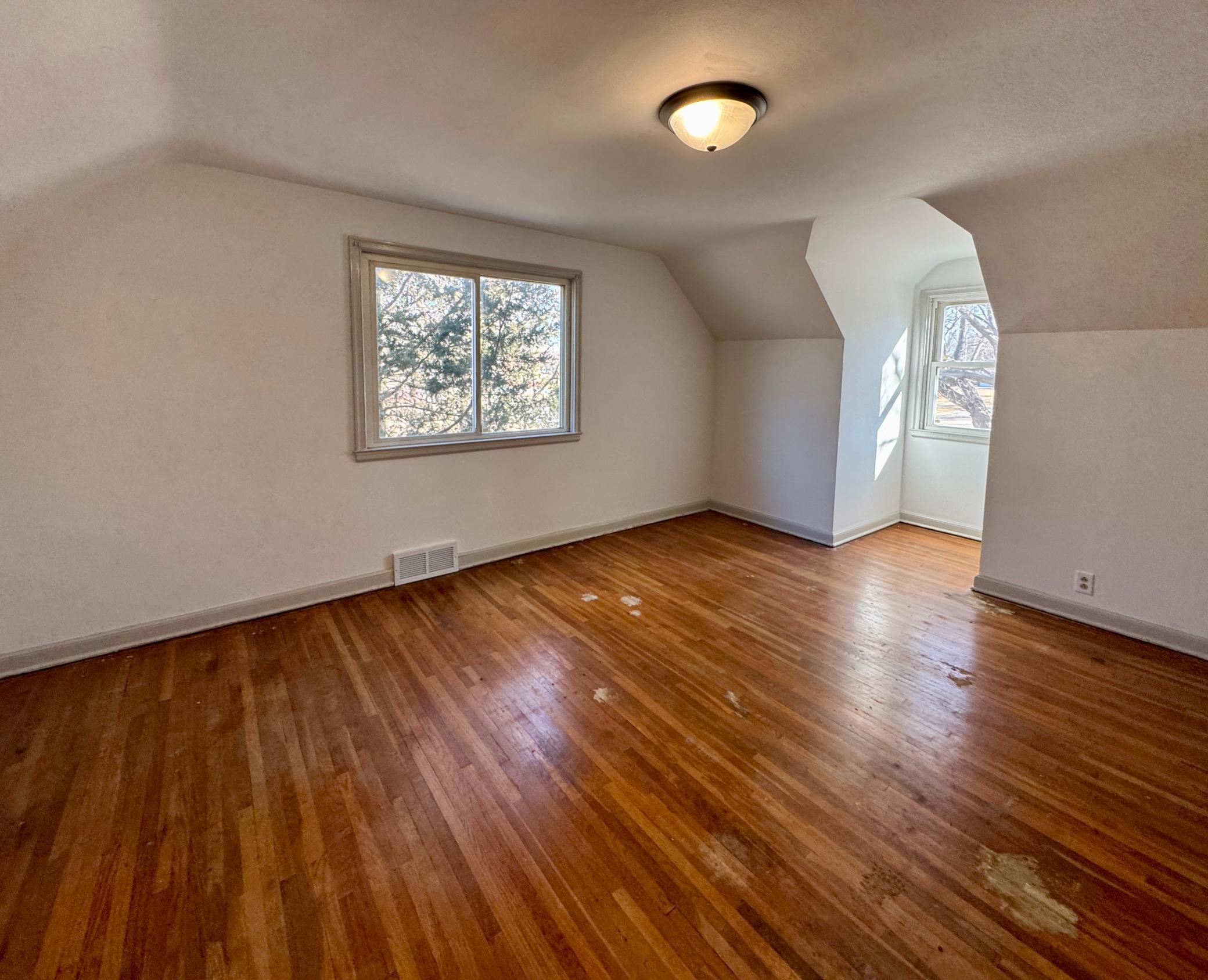 702 9th Street Property Photo 24