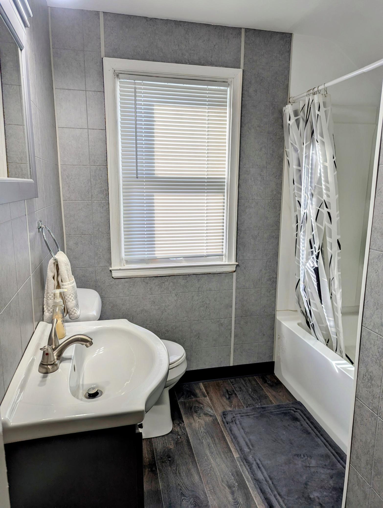 702 9th Street Property Photo 27