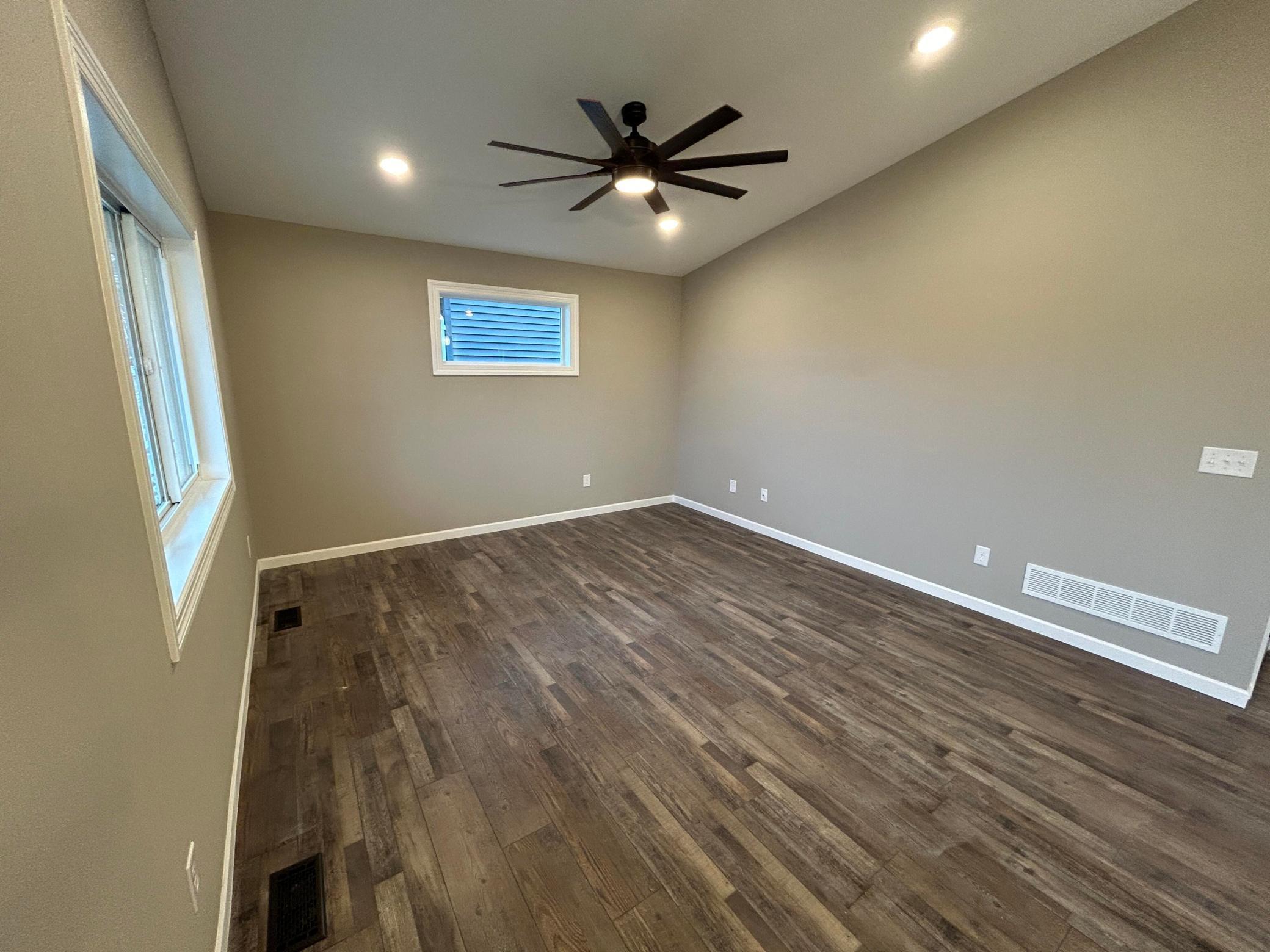 11252 Prairie Village Lane Property Photo 6