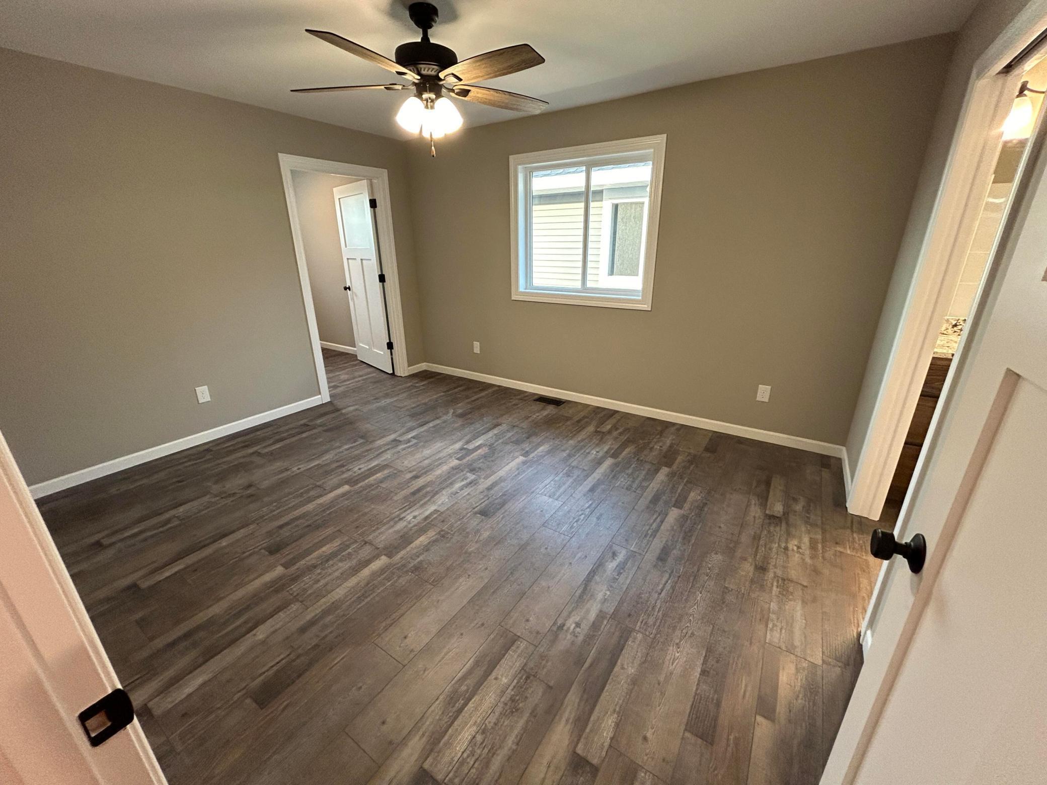 11252 Prairie Village Lane Property Photo 7