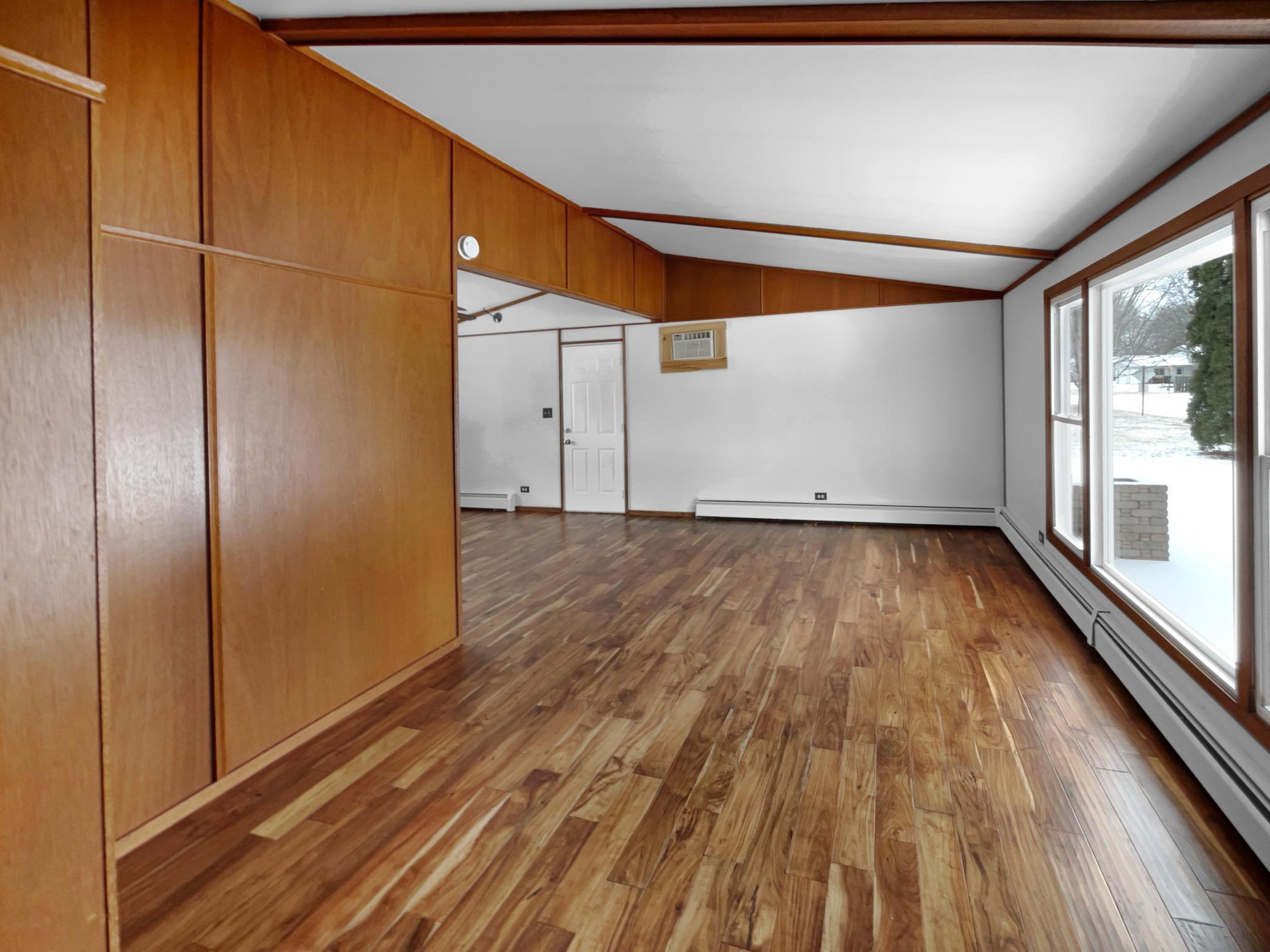 5530 Bryant Street Property Photo 2