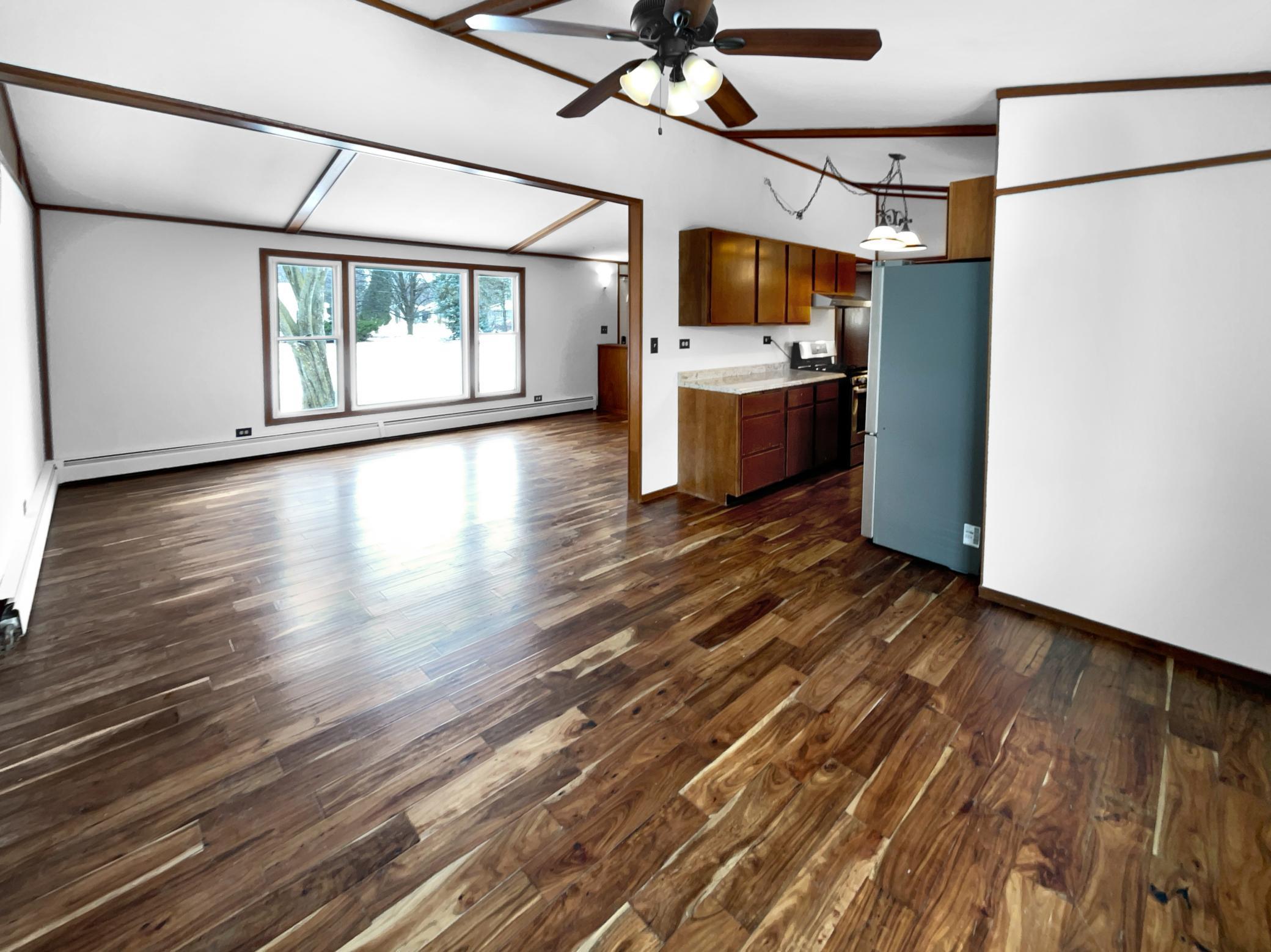 5530 Bryant Street Property Photo 10
