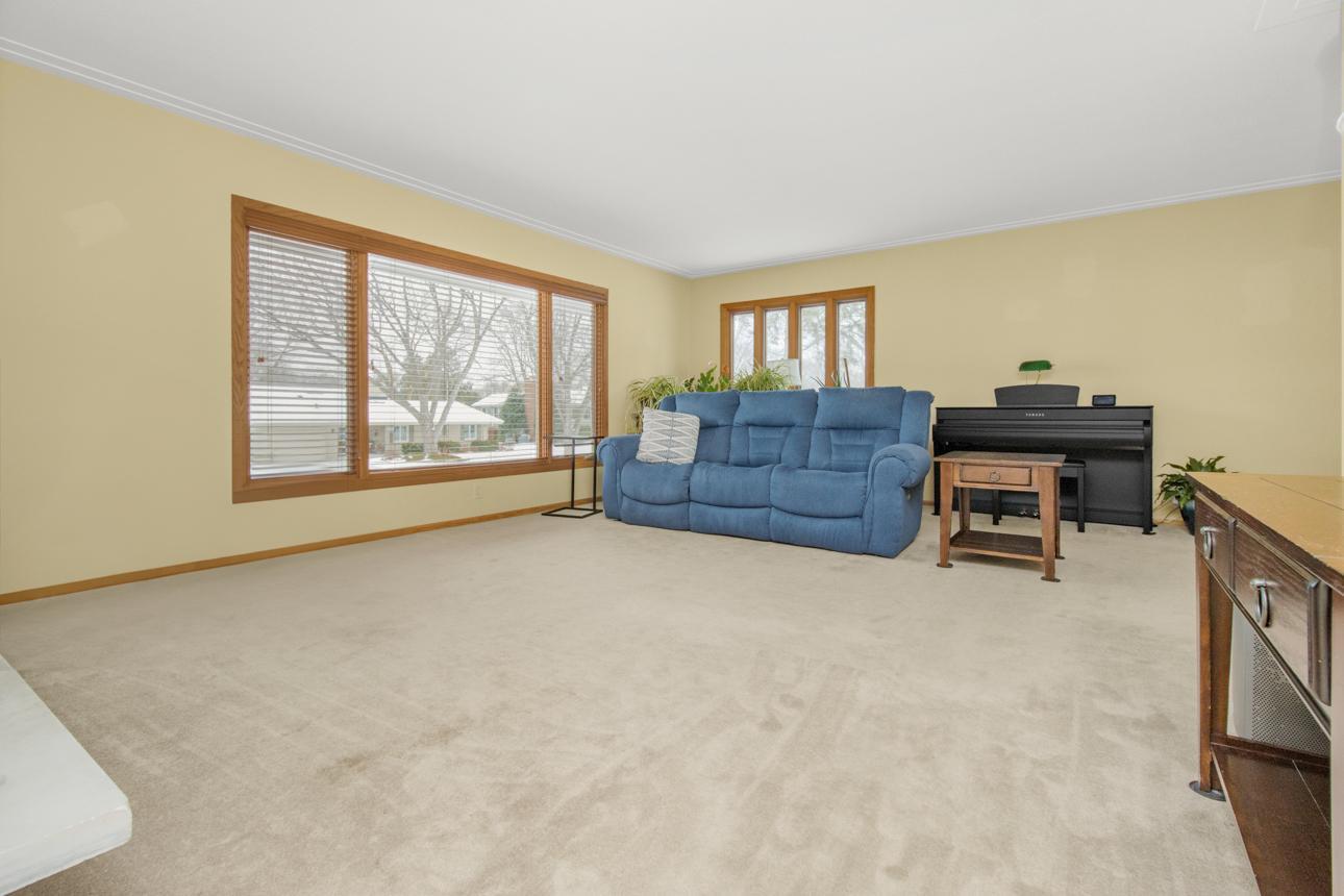6608 Hillside Lane Property Photo 16