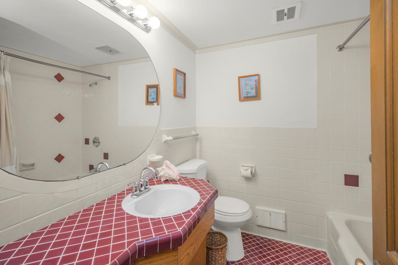 6608 Hillside Lane Property Photo 21
