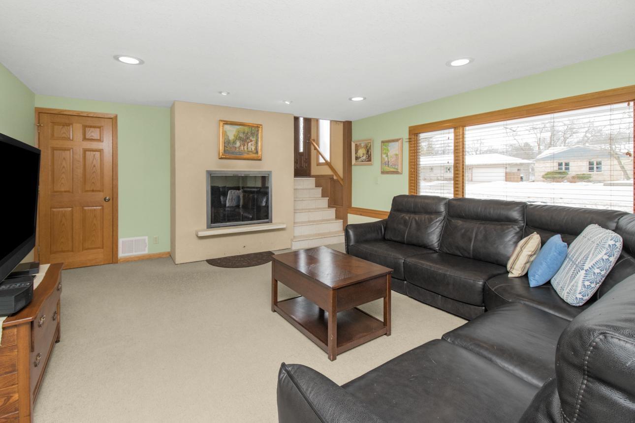 6608 Hillside Lane Property Photo 25