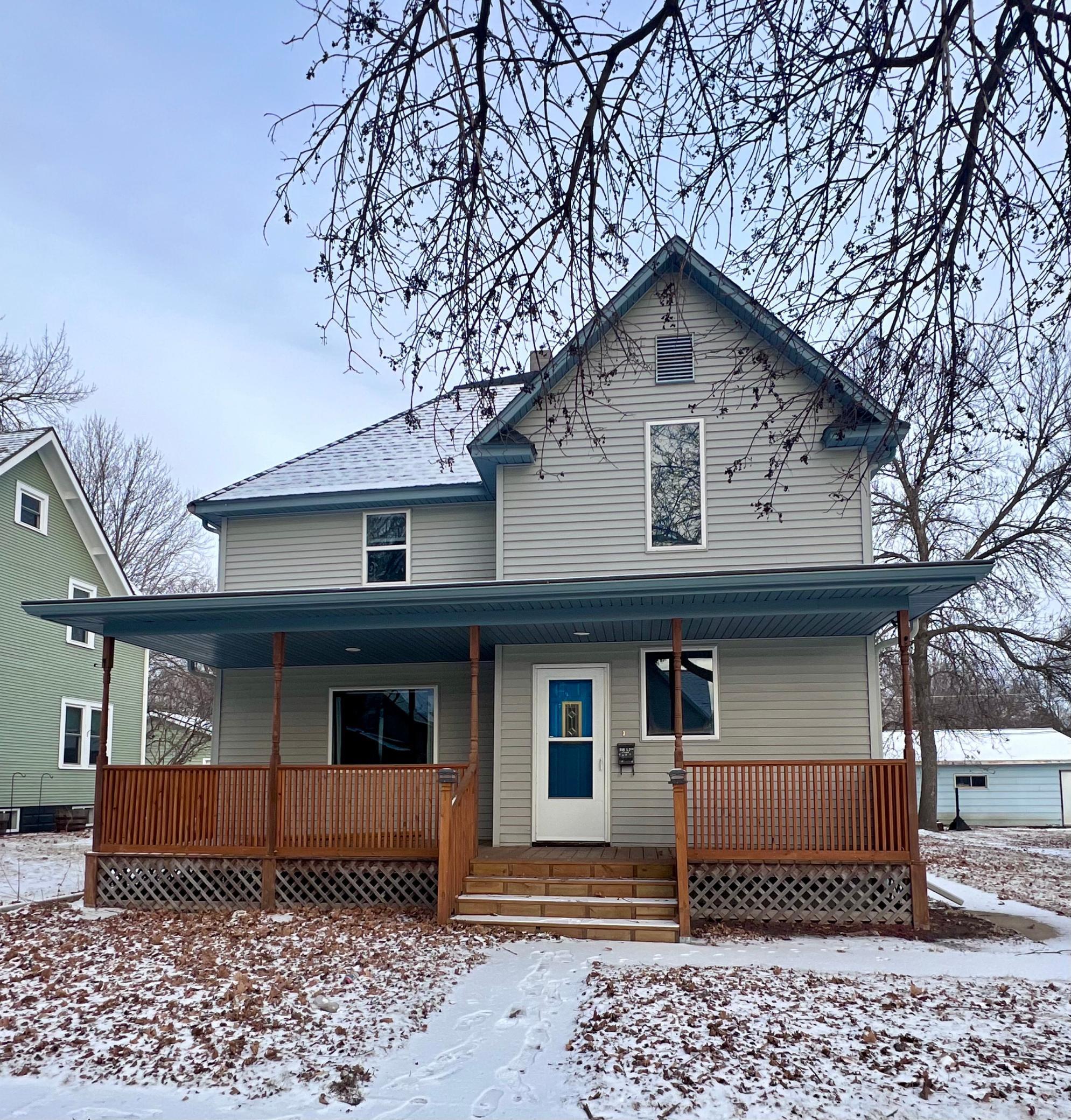 318 S 7th Street Property Photo 1