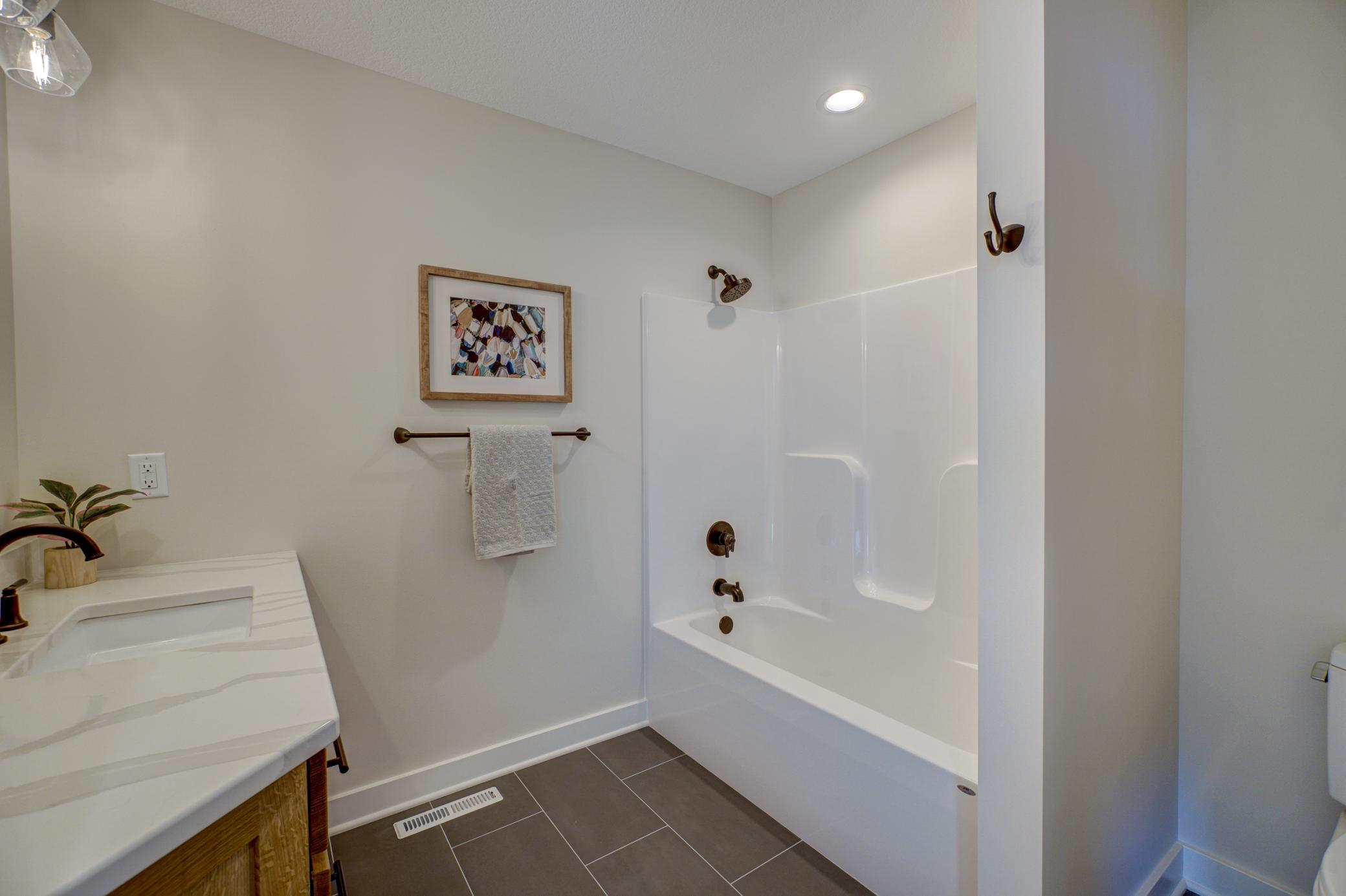 1205 Riverside Drive N Property Photo 19