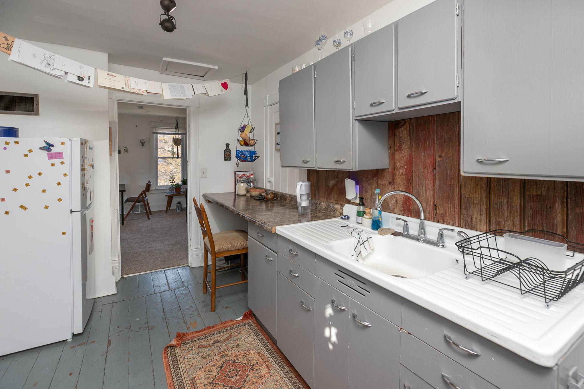 301 Elmwood Street Property Photo 22