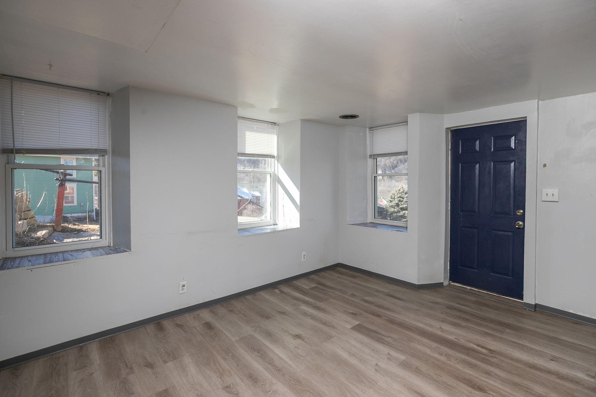 301 Elmwood Street Property Photo 27