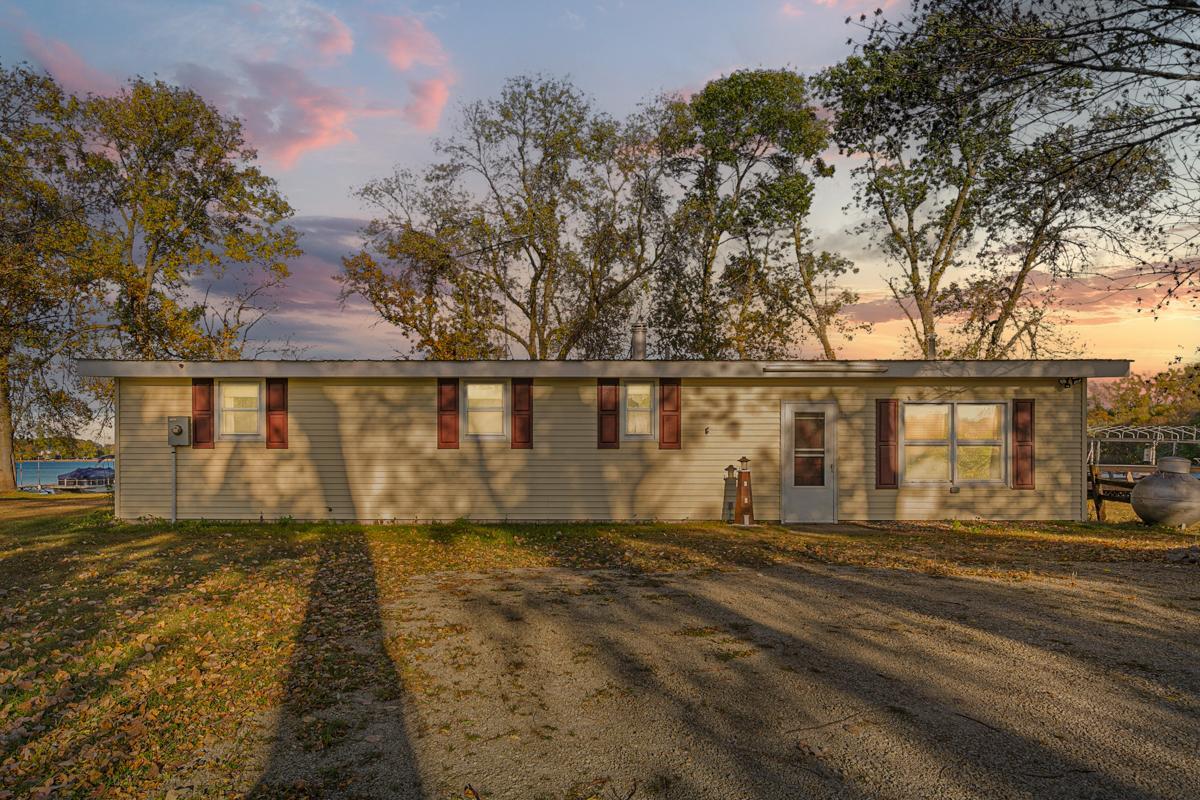 49393 Sportsmans Lane Property Photo