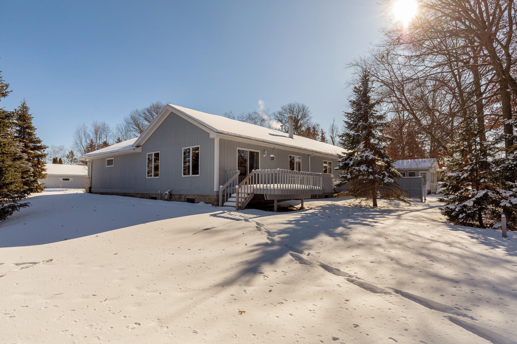 2112 Spruce Drive Property Photo 4