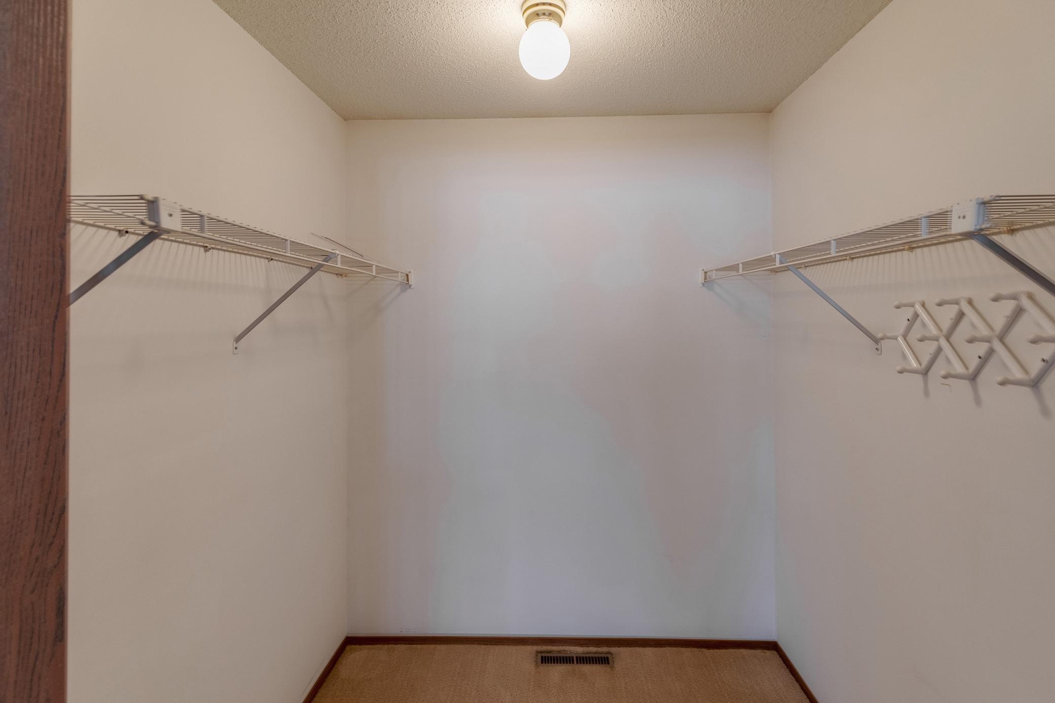 2112 Spruce Drive Property Photo 18
