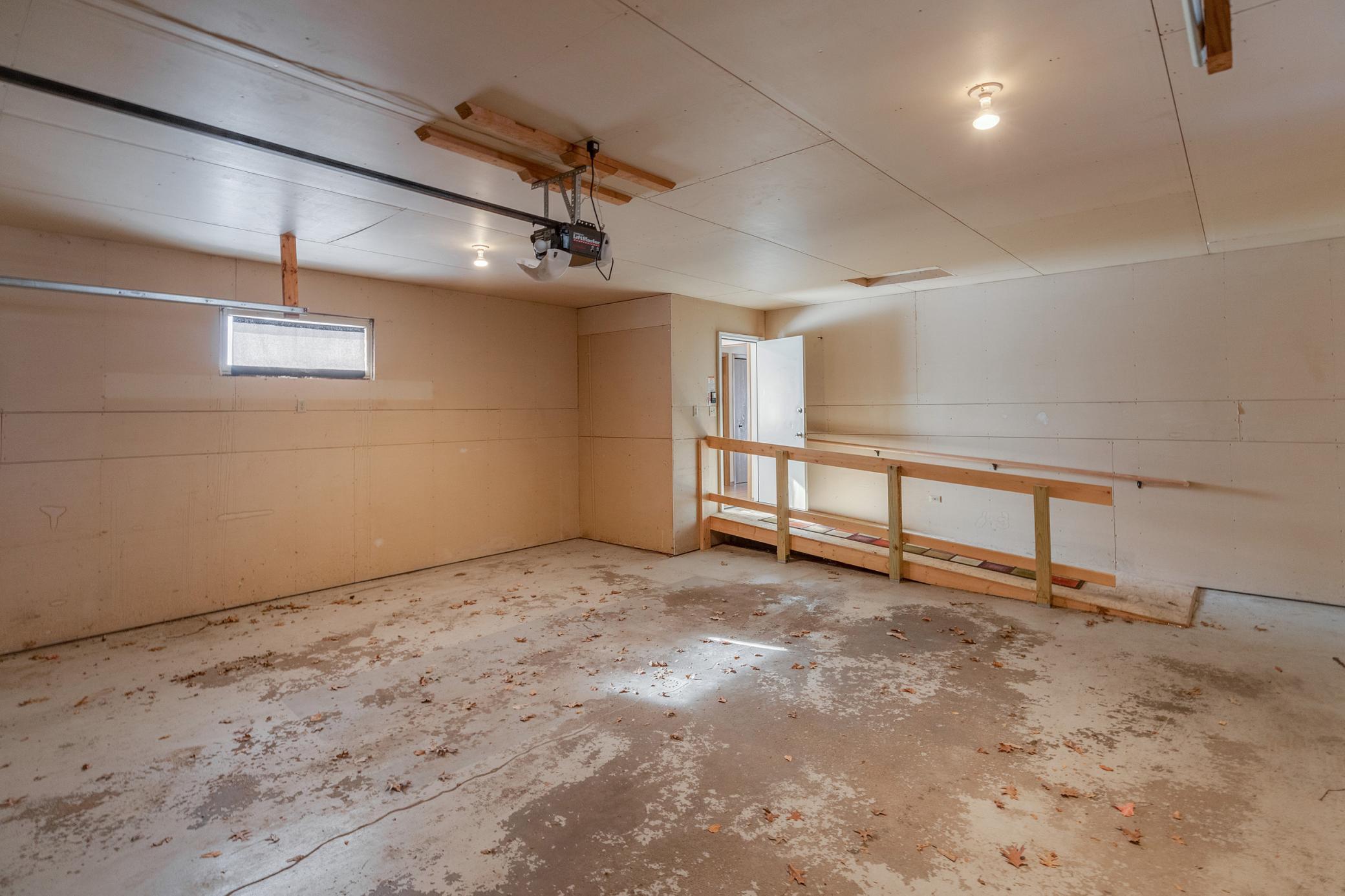 2112 Spruce Drive Property Photo 23