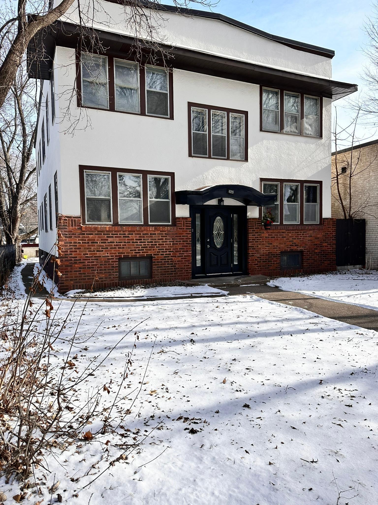 4255 Minnehaha Avenue Property Photo