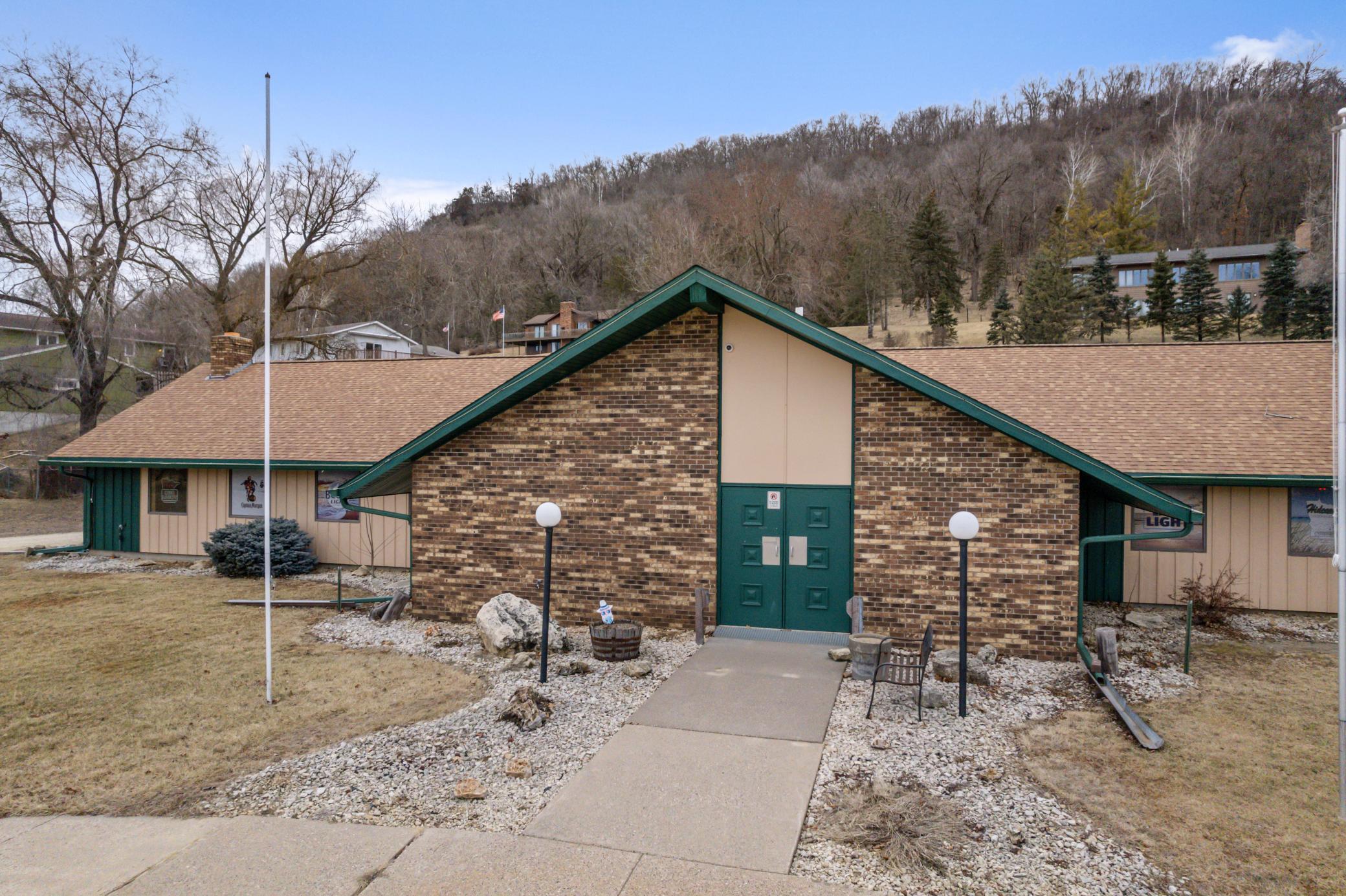 401 Rolling View Drive