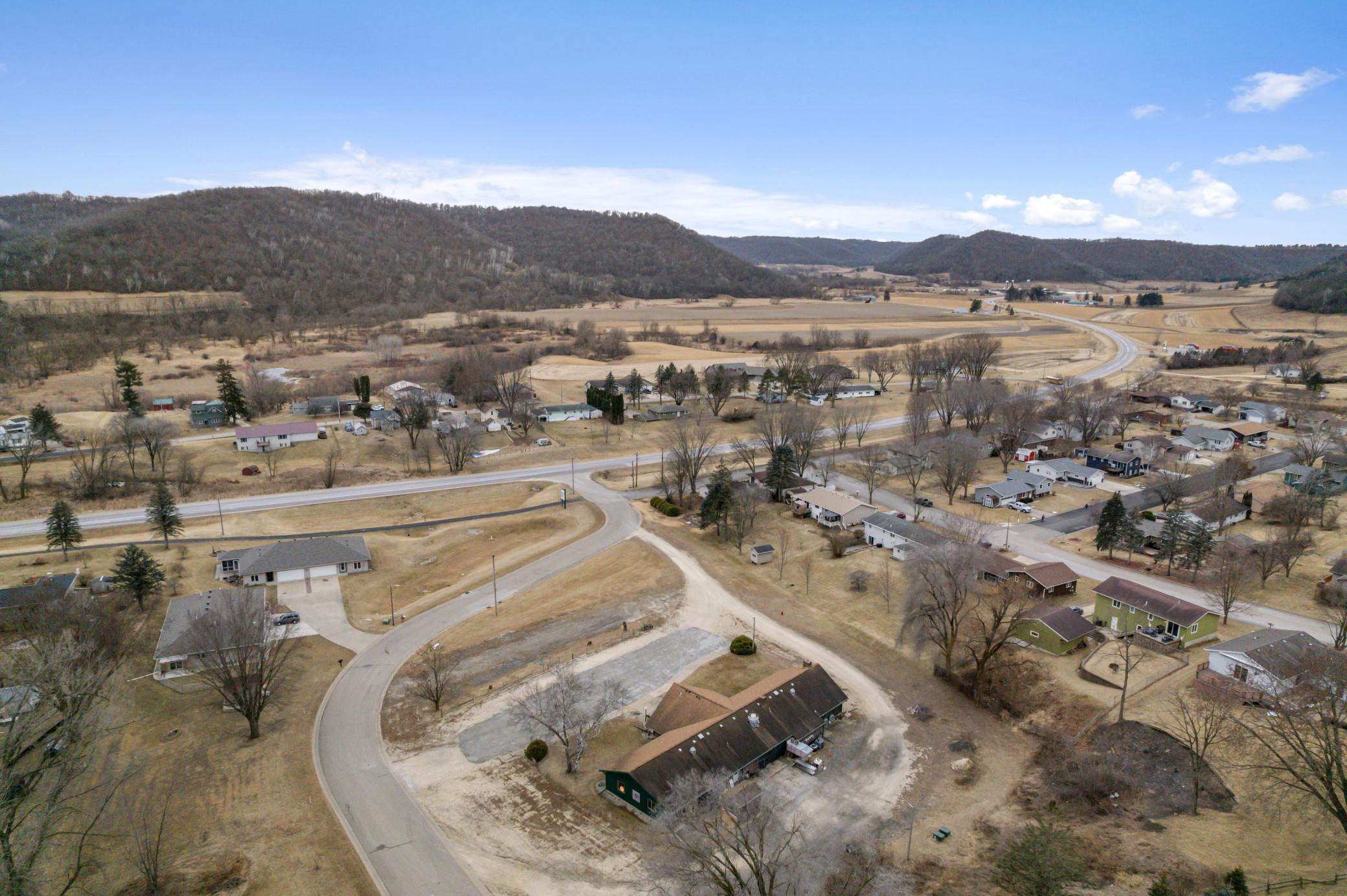 401 Rolling View Drive Property Photo 28