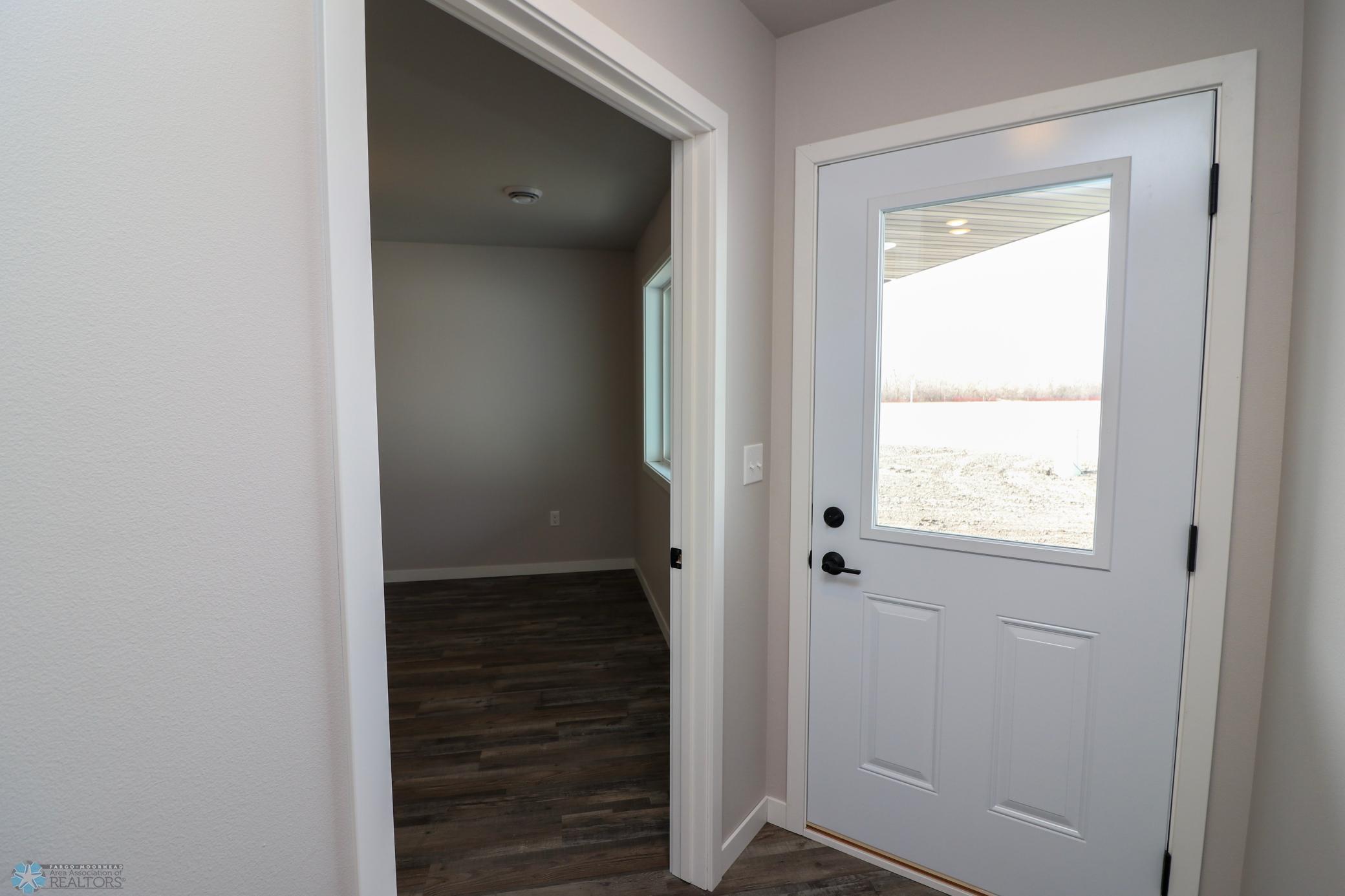 1394 Prairie Lane Property Photo 3