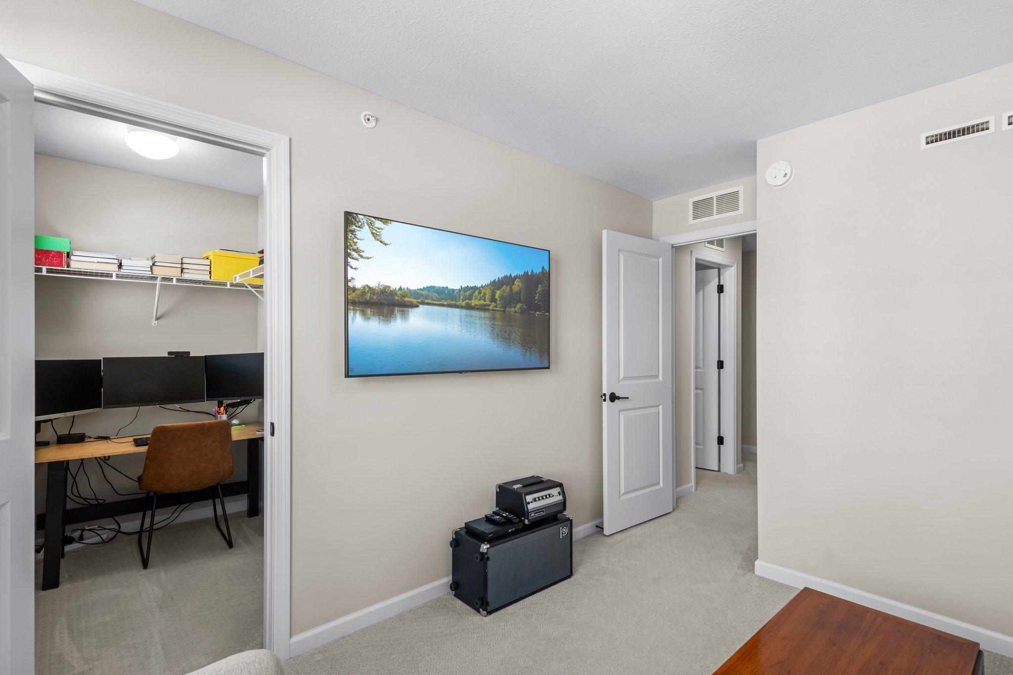11278 Crestbury Drive Property Photo 24