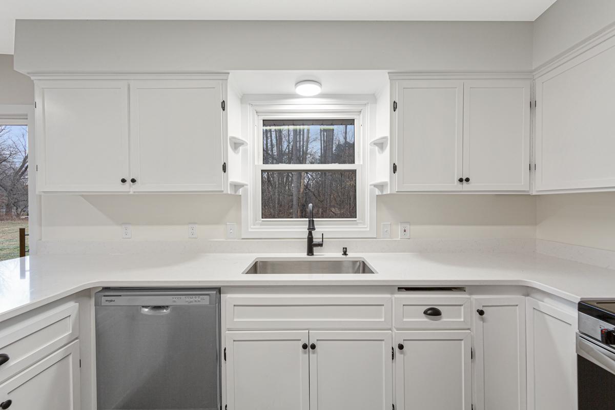2418 148th Lane Property Photo 10