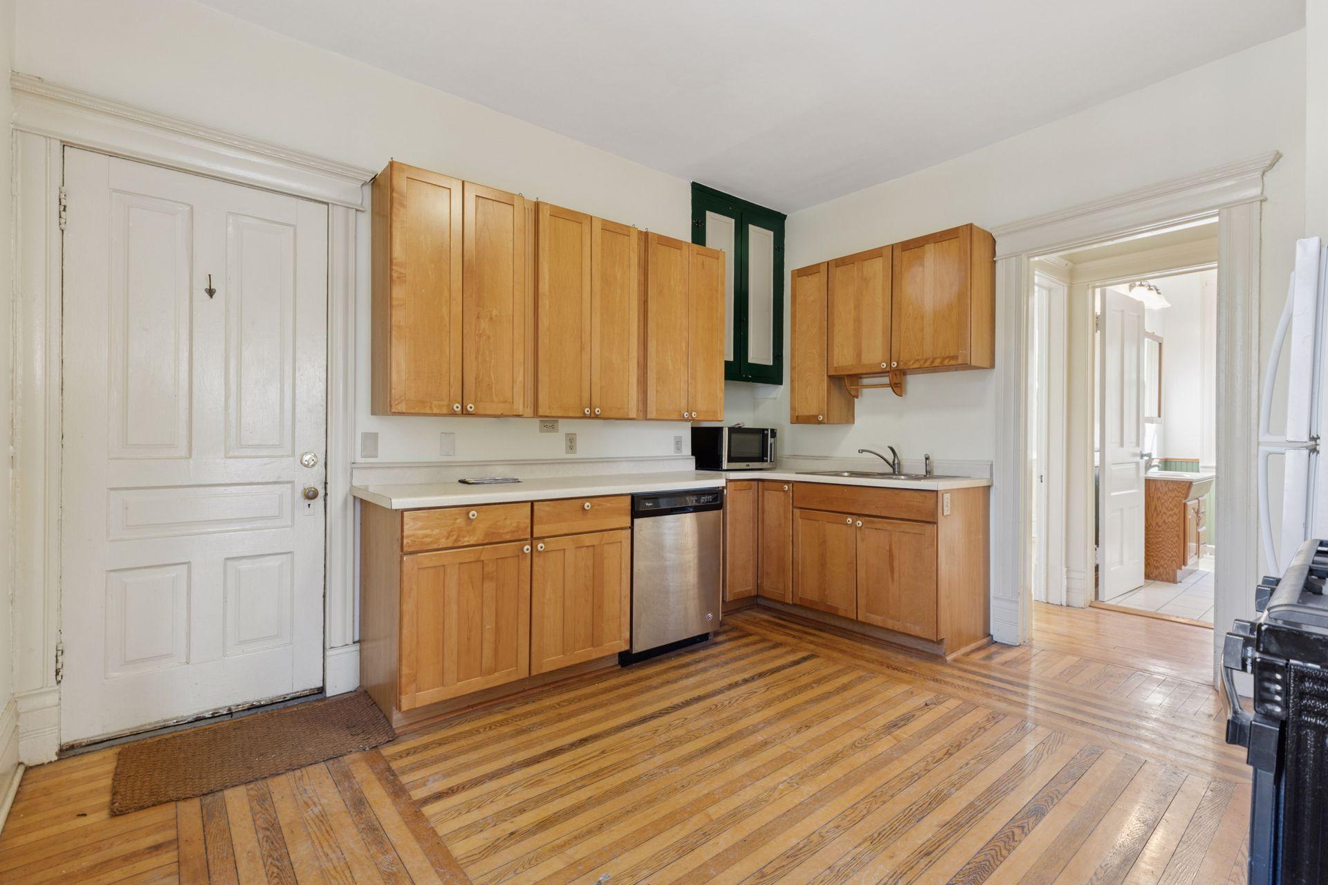 669 13th Avenue Property Photo 10