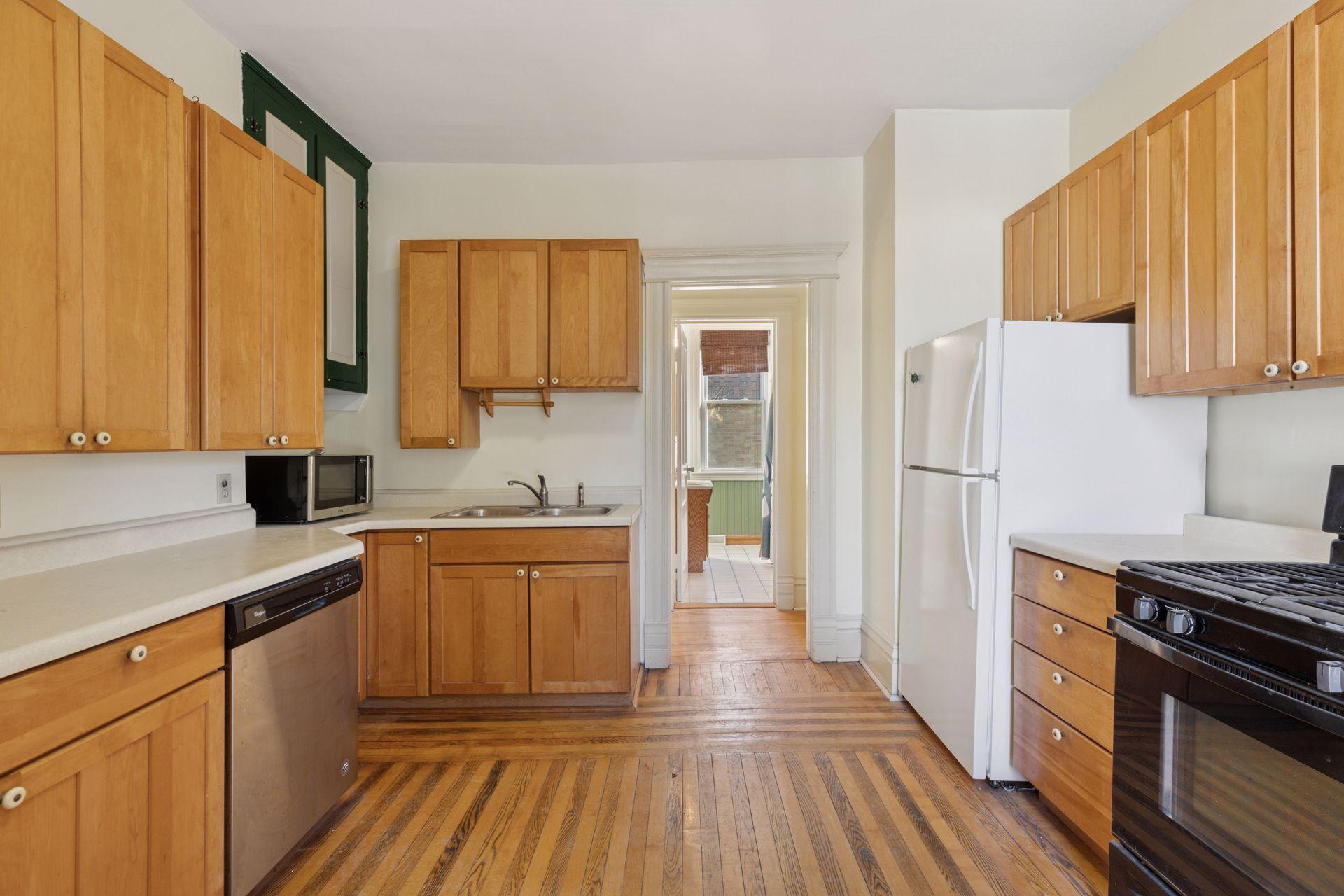669 13th Avenue Property Photo 12