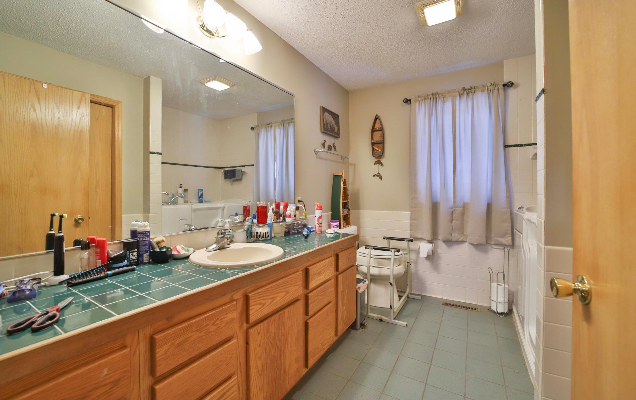 3132 64th Street Property Photo 12