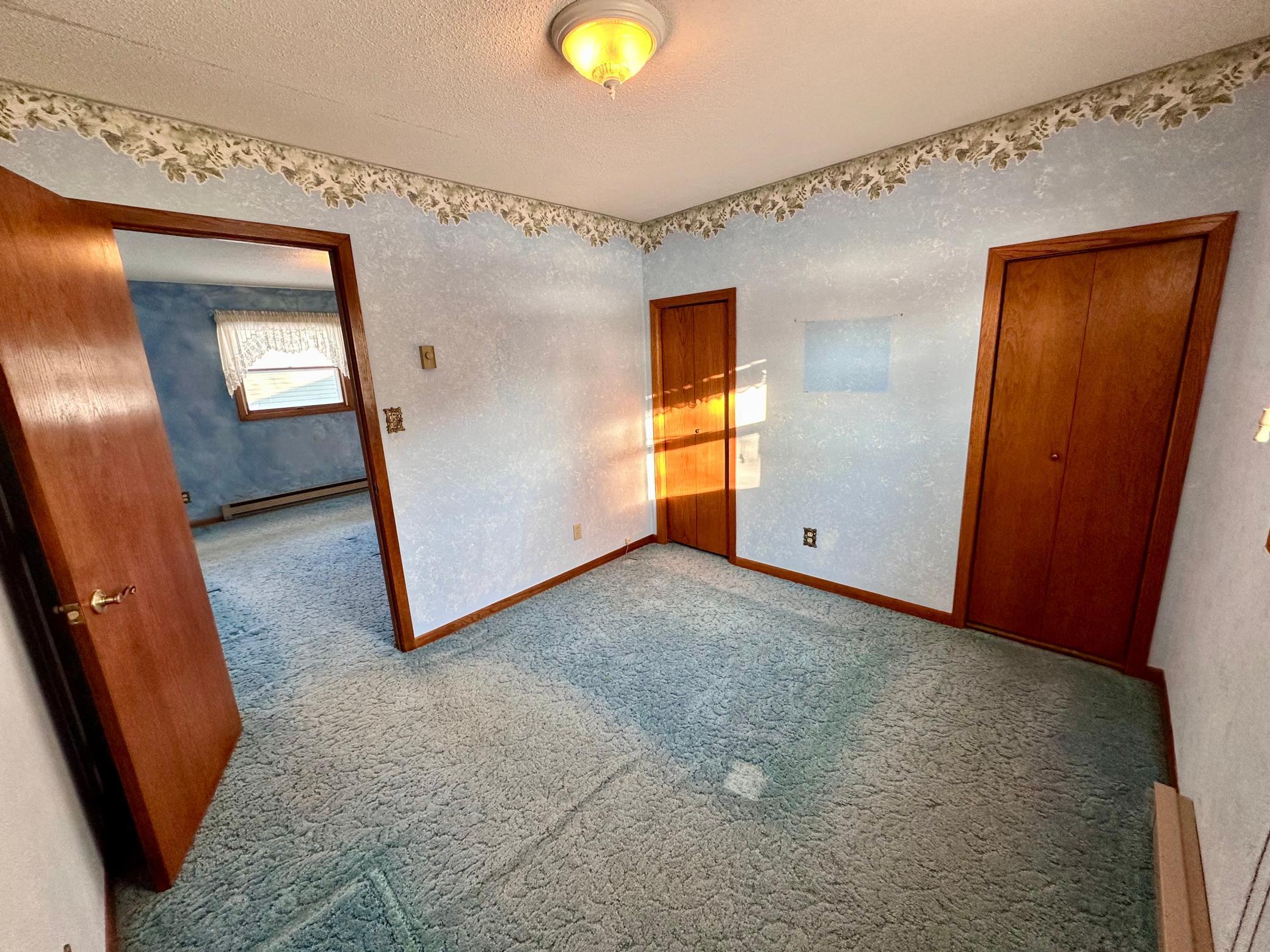 205 W High Street Property Photo 6