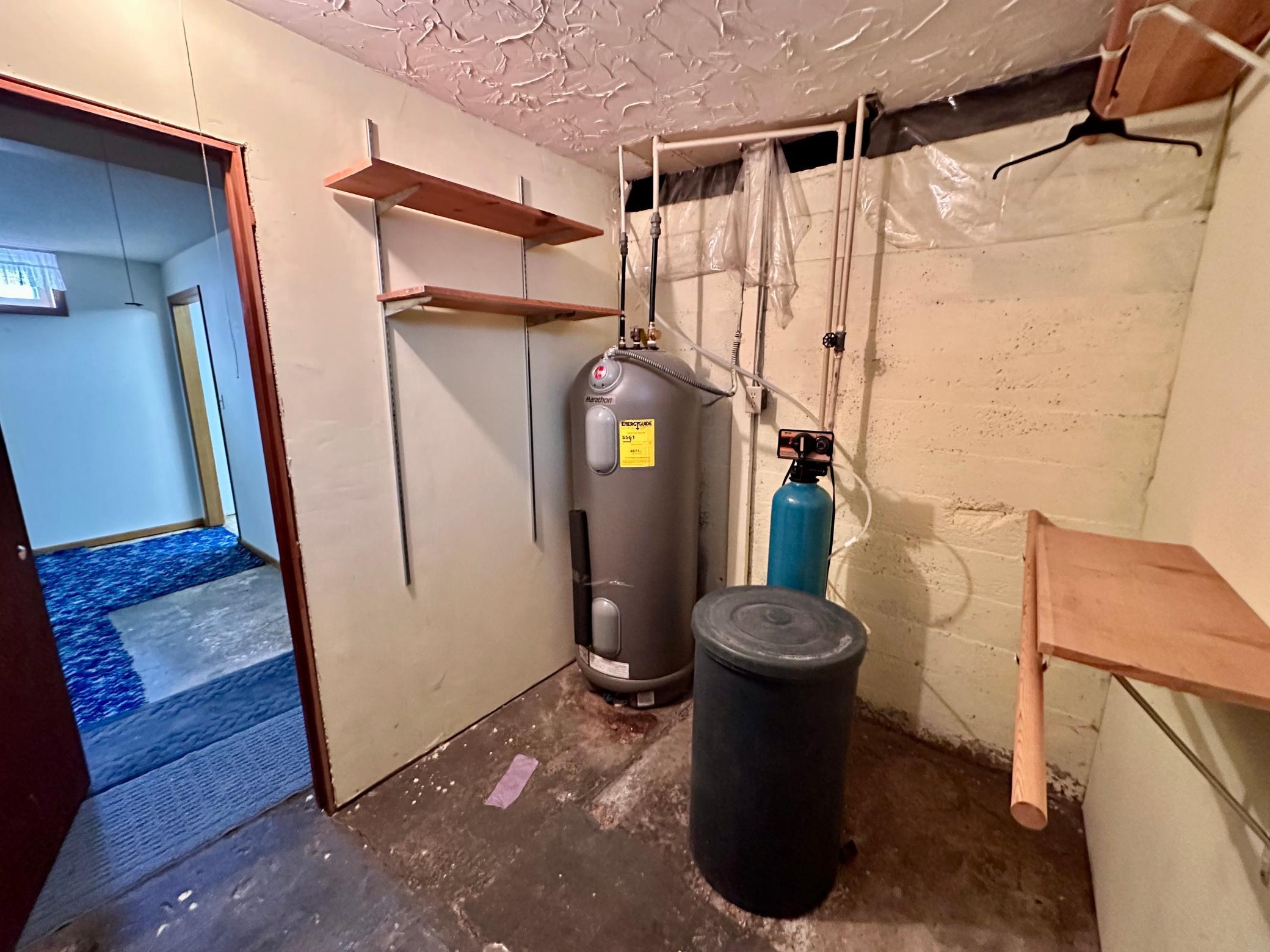 205 W High Street Property Photo 18