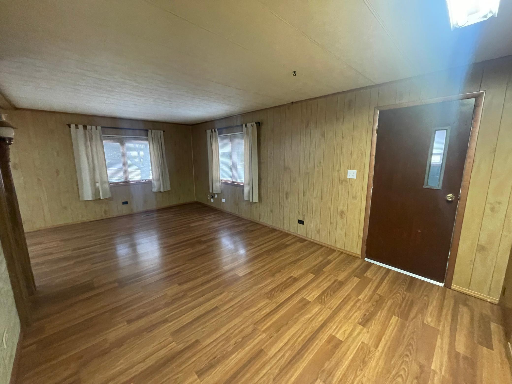 1920 Spruce Avenue Property Photo 8