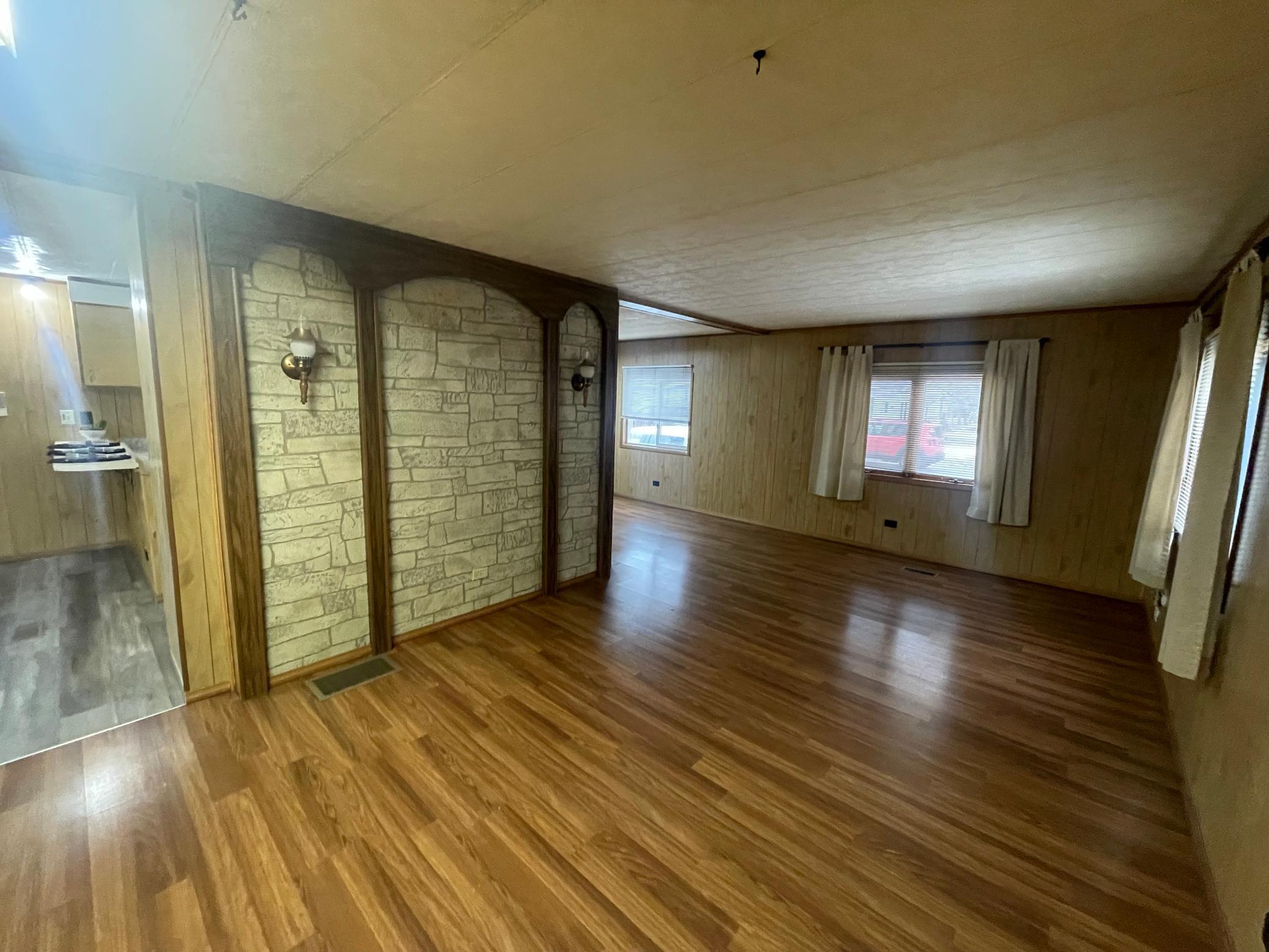 1920 Spruce Avenue Property Photo 9