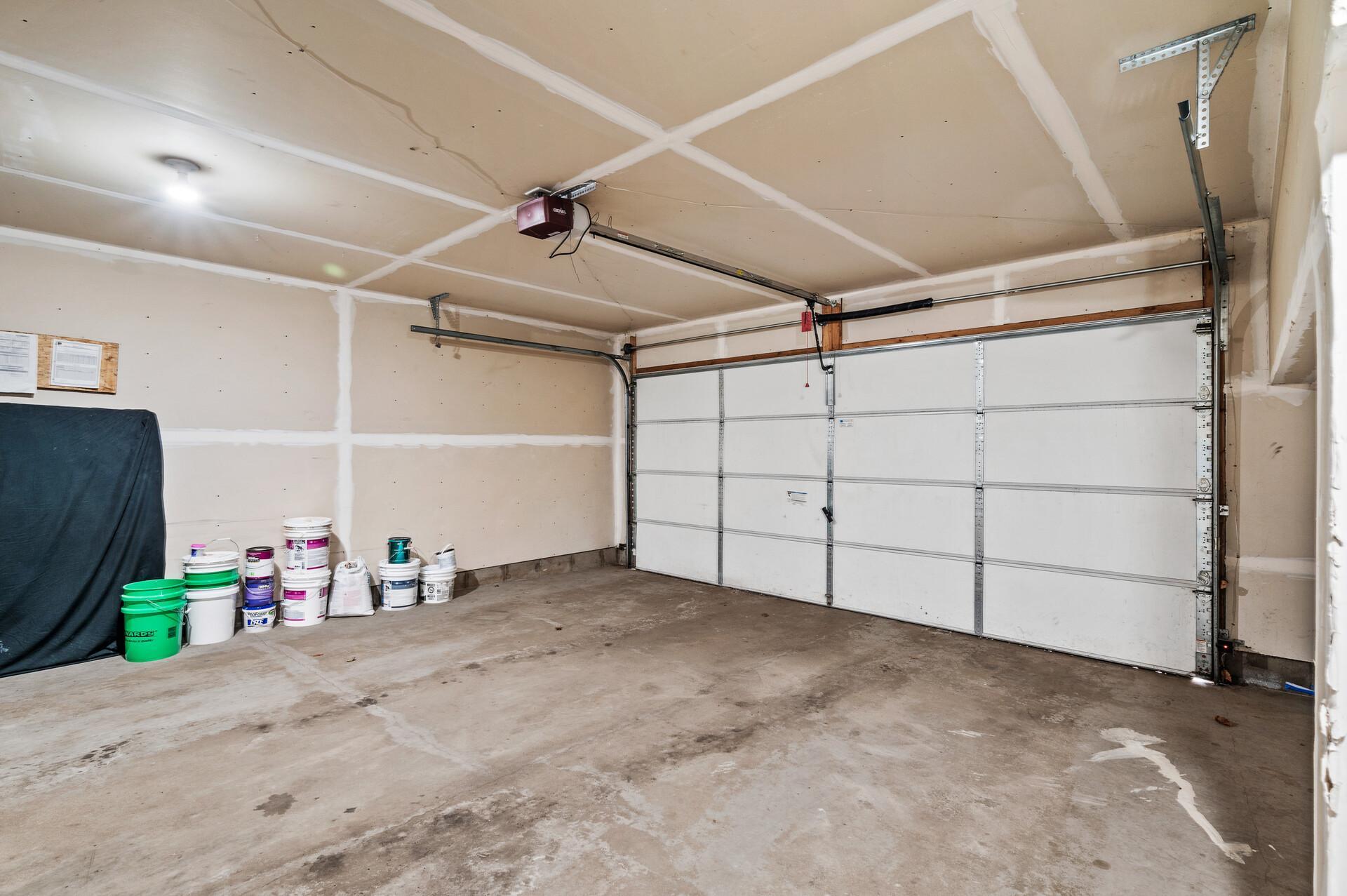 14564 Olivine Terrace Property Photo 32