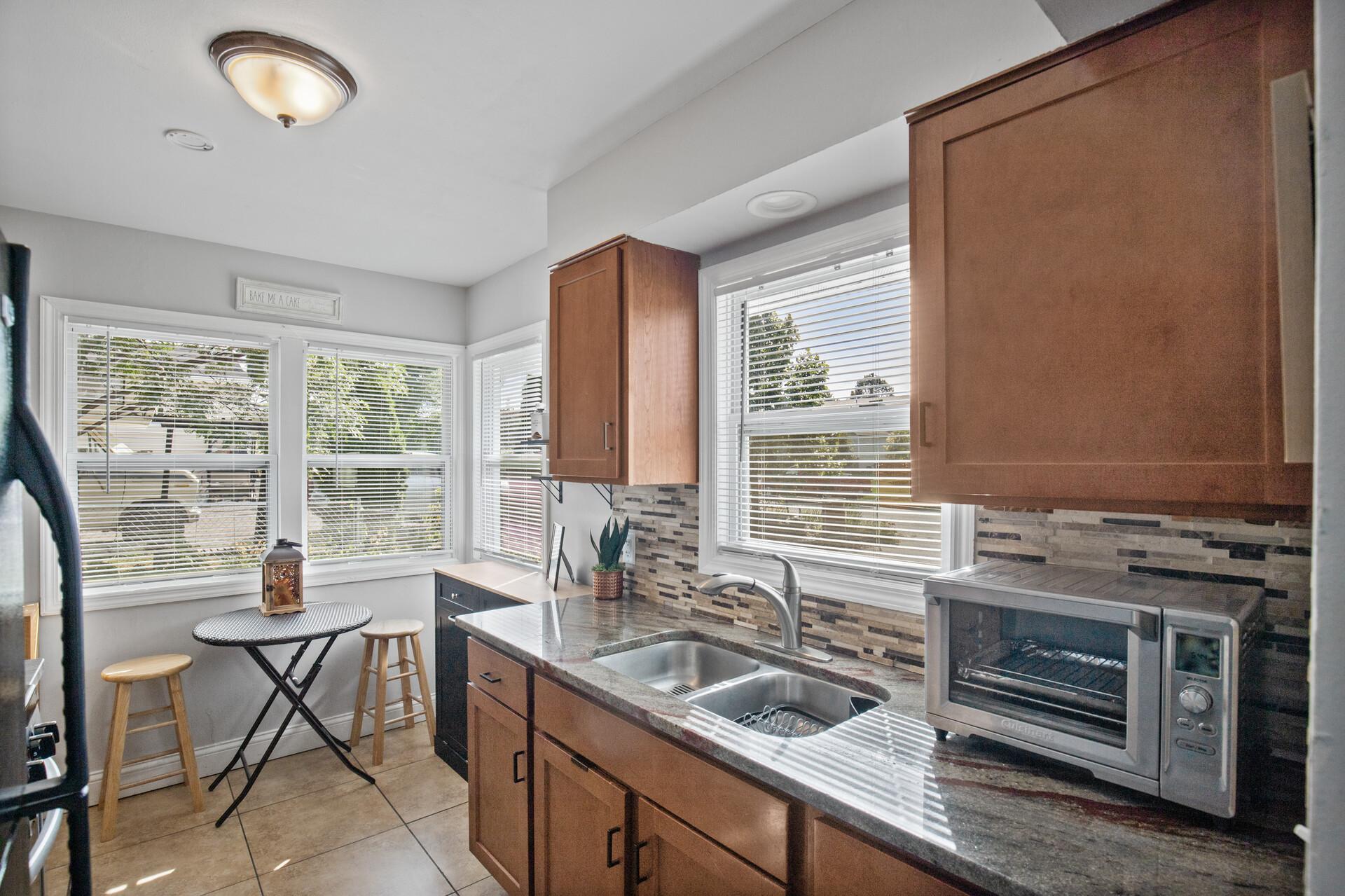 4812-4814 Idaho Avenue Property Photo 12