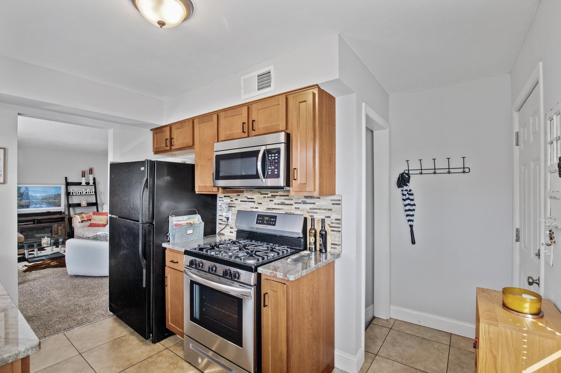 4812-4814 Idaho Avenue Property Photo 13