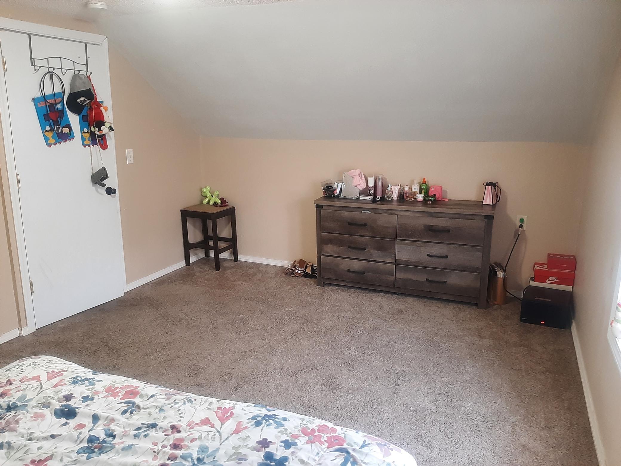 315 Armstrong Avenue Property Photo 18