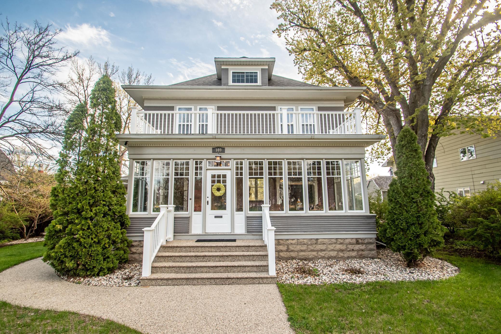 109 4th Street Property Photo 3