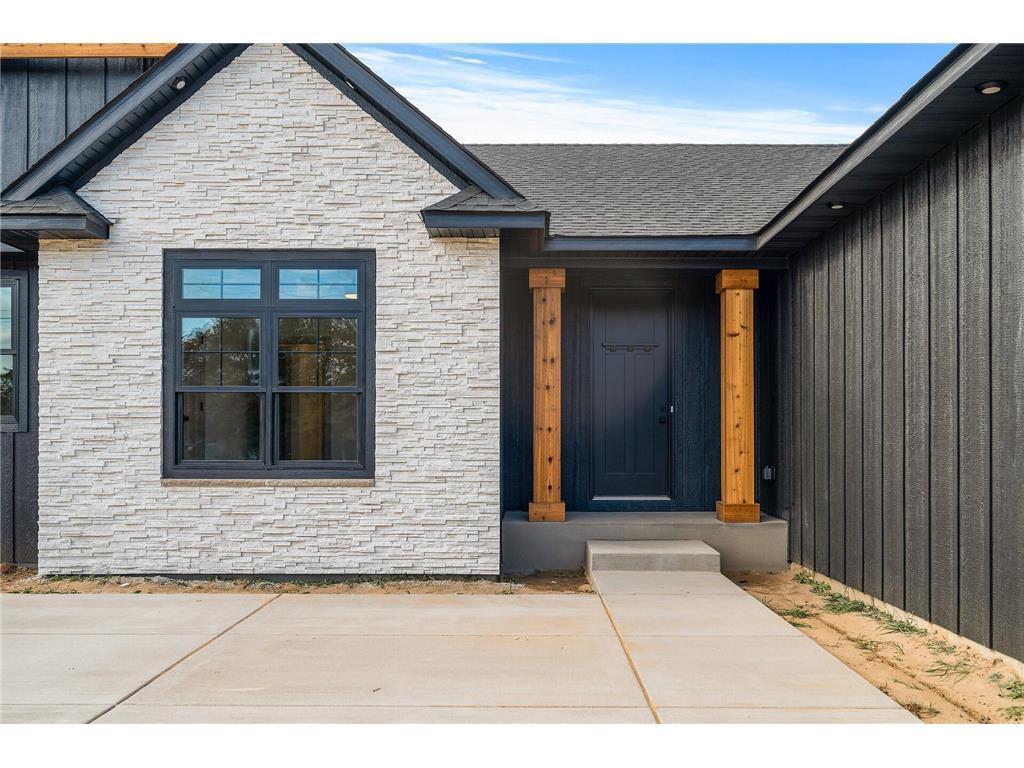 Xxx Van Buren Street Property Photo 3