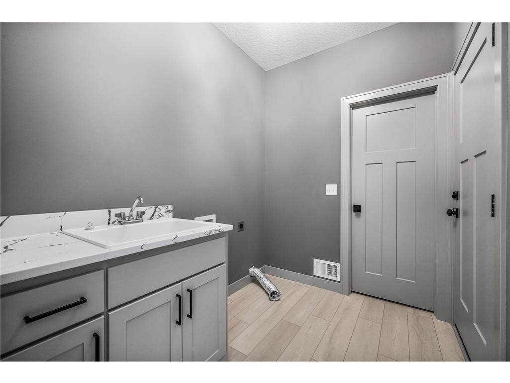 Xxx Van Buren Street Property Photo 15