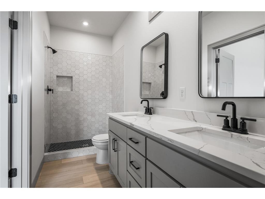 Xxx Van Buren Street Property Photo 18