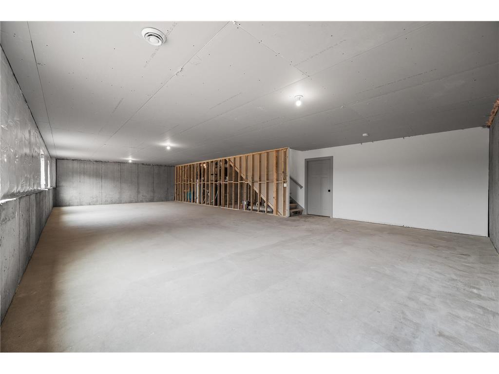 Xxx Van Buren Street Property Photo 27