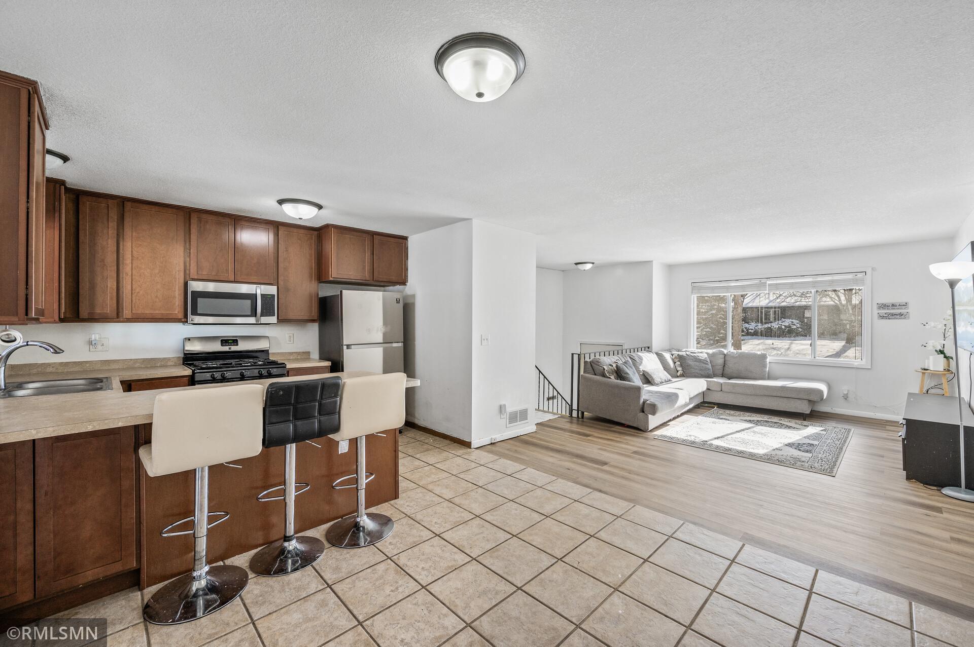 2493 Skillman Avenue Property Photo 8