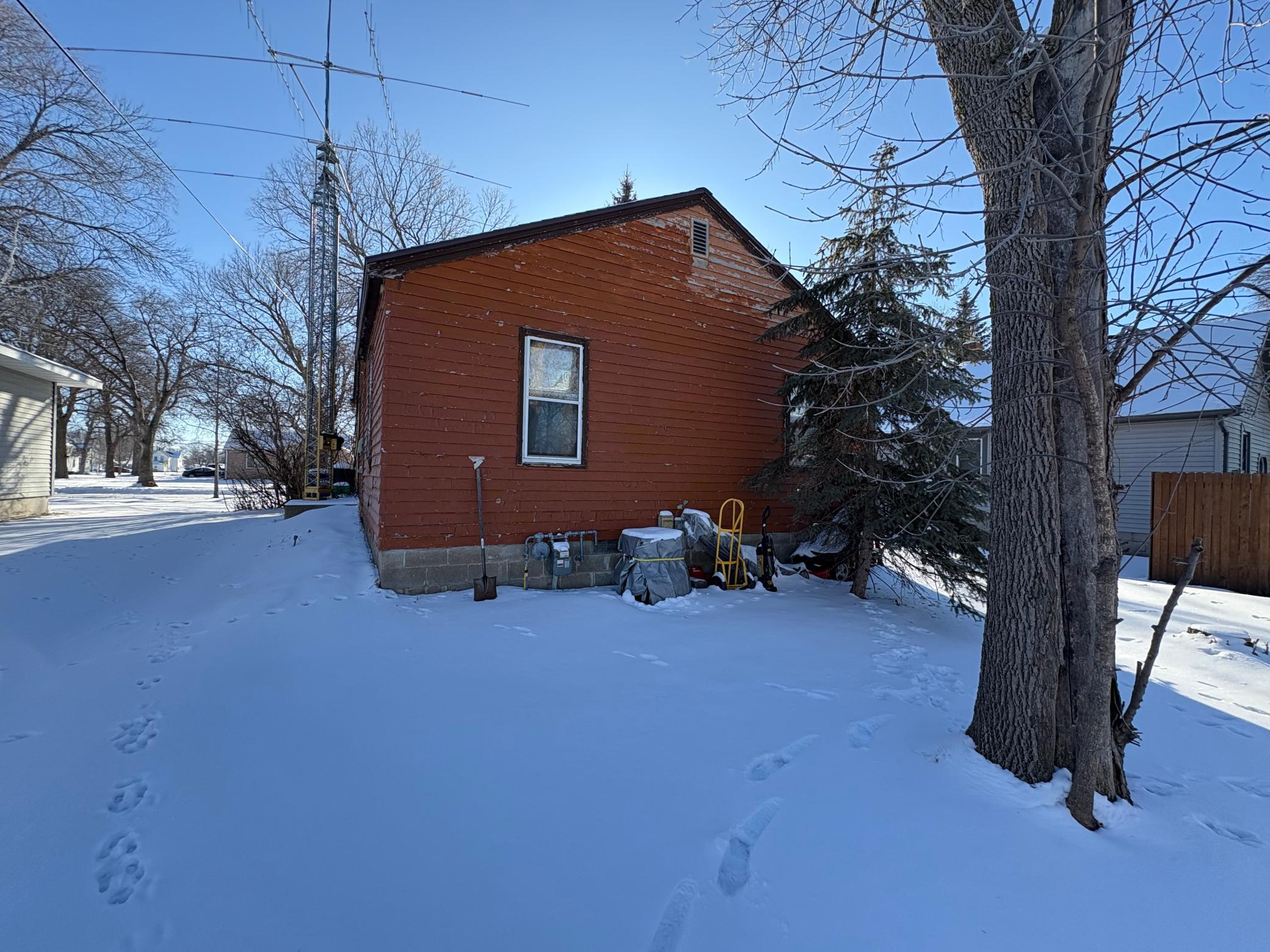 311 17th Street Property Photo 2