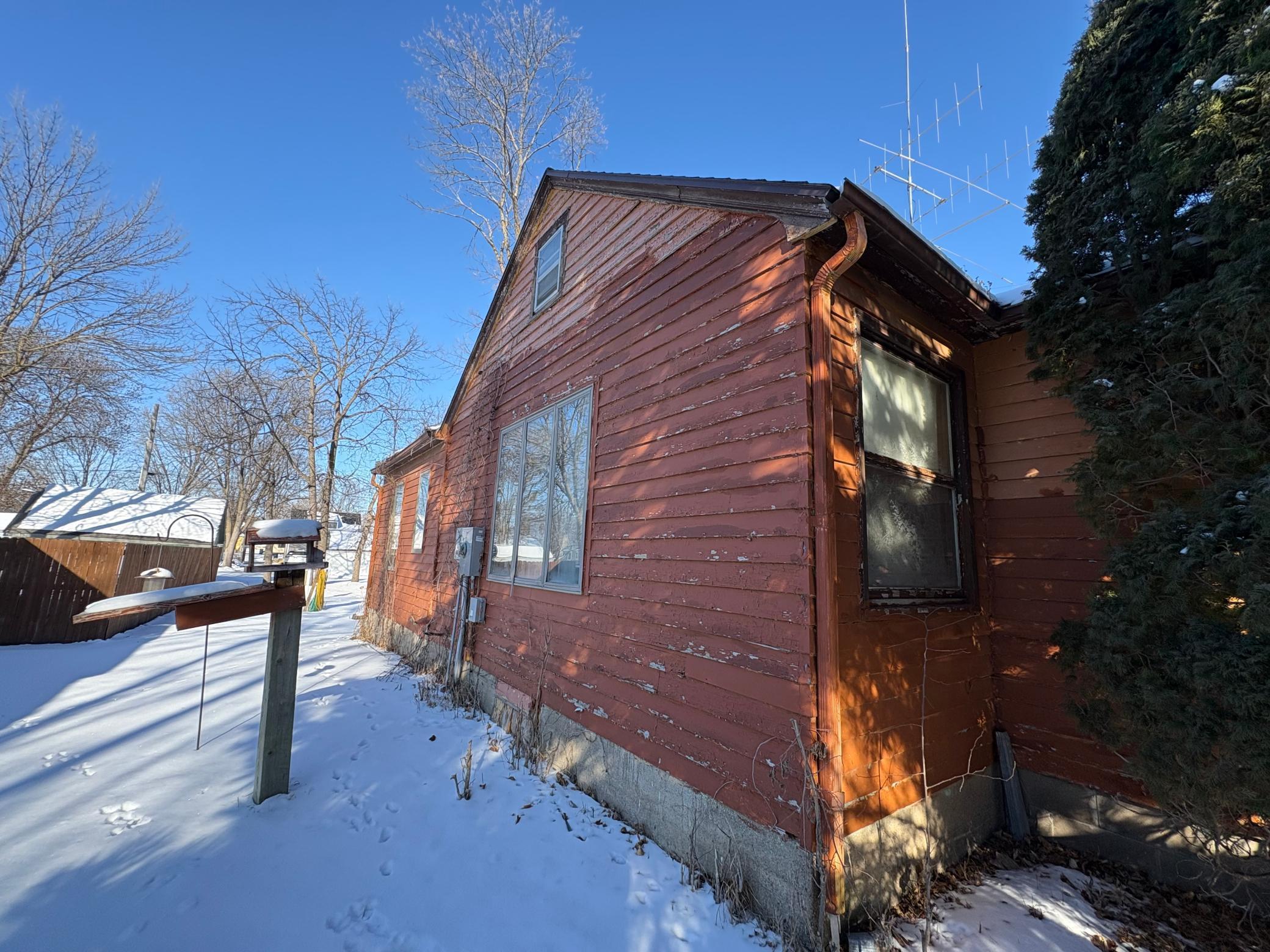 311 17th Street Property Photo 3