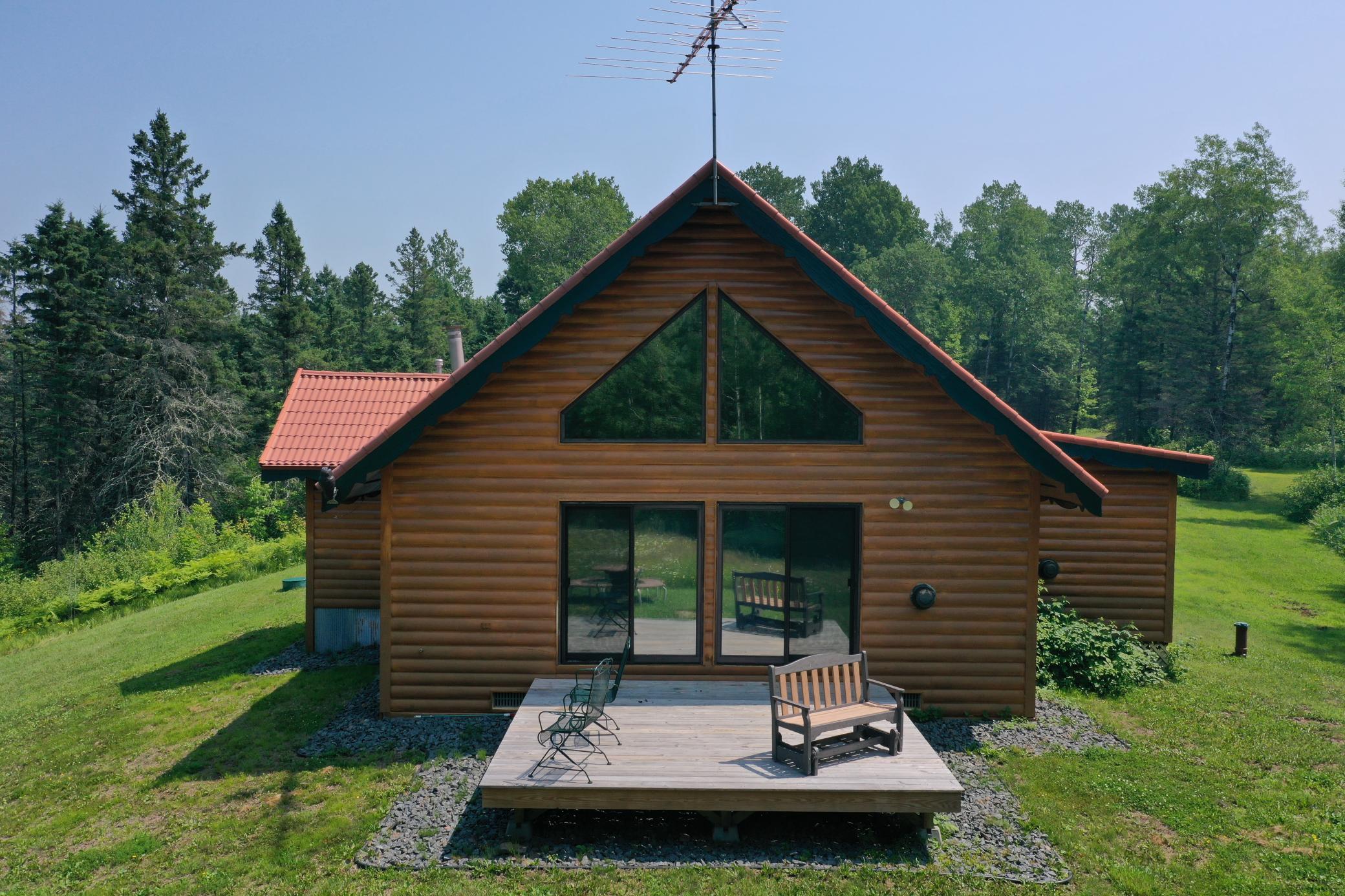 3437 Blueberry Hill Rd. Property Photo 2