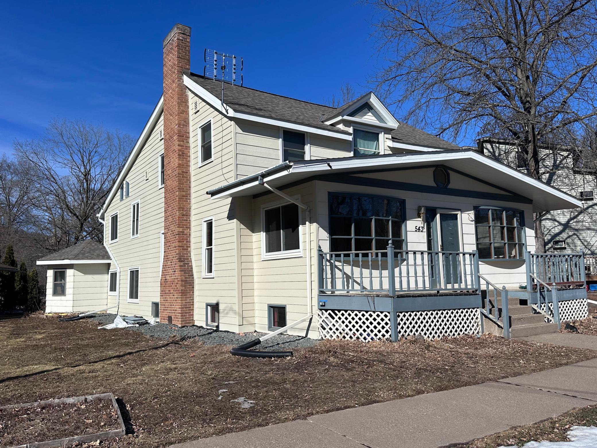 543 River Street Property Photo 2