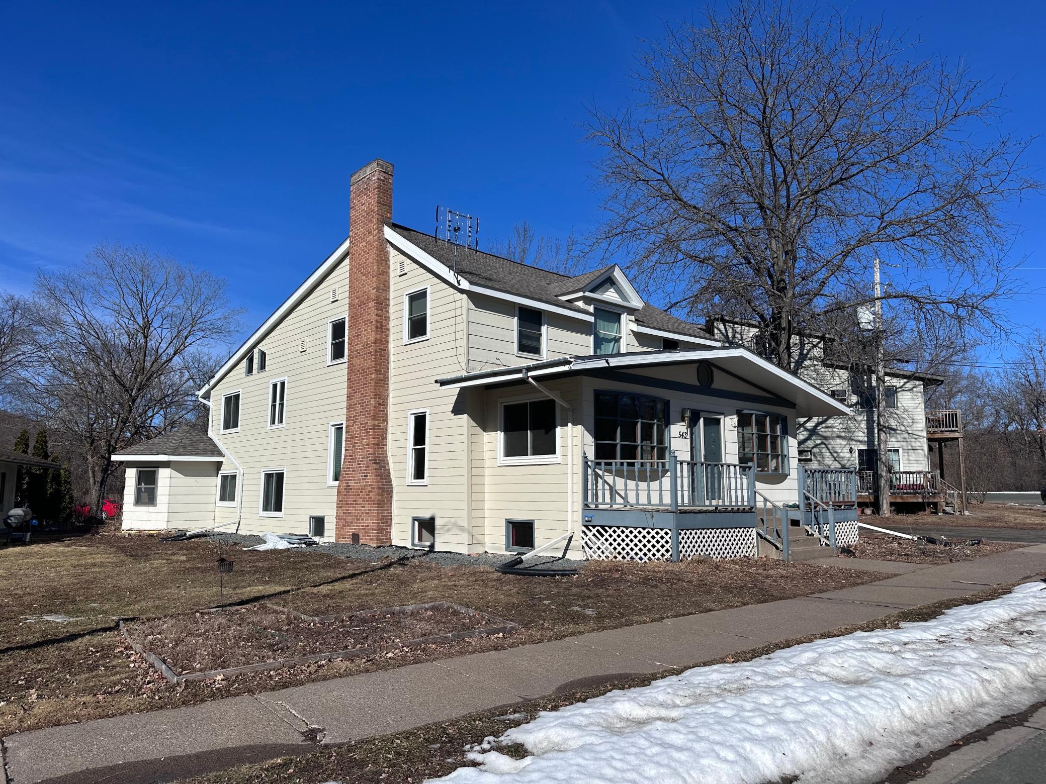 543 River Street Property Photo 3